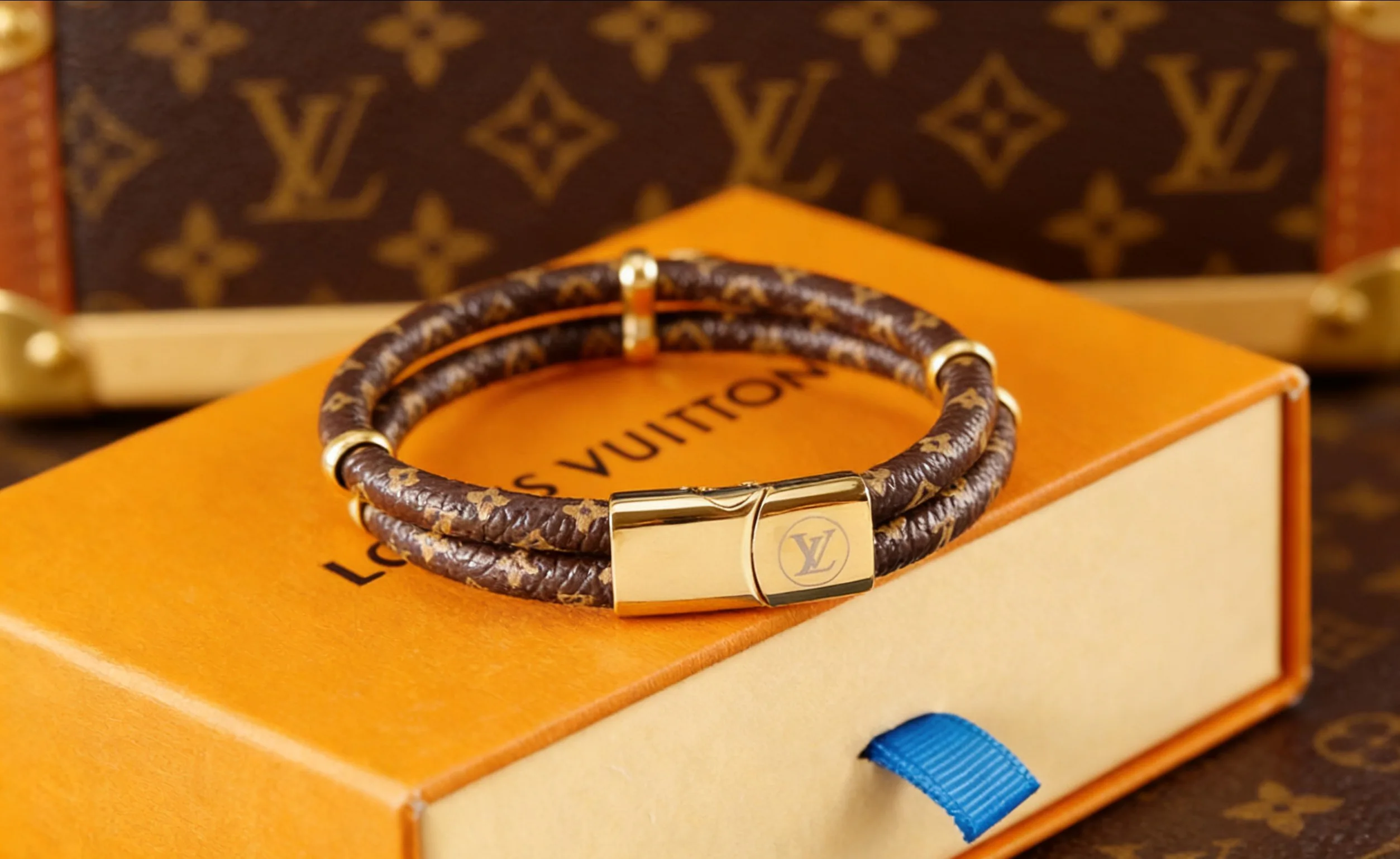 Бижутерия Louis Vuitton 12834599