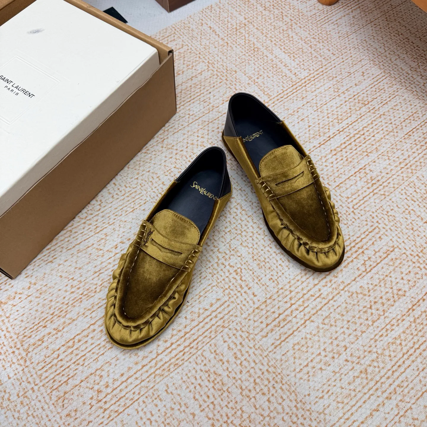 Лоферы И Мокасины Женские Saint Laurent 18104186
