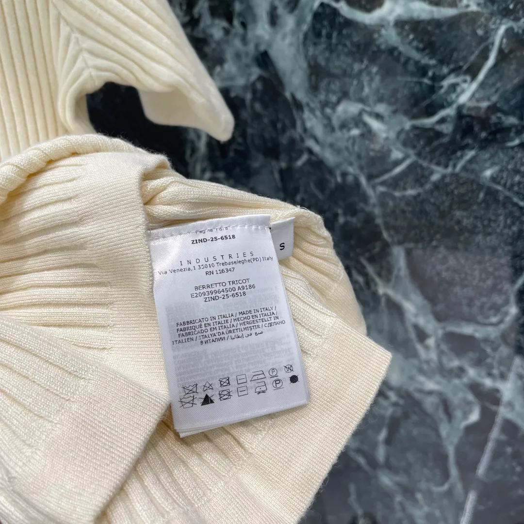 Футболки Женские Moncler 34828