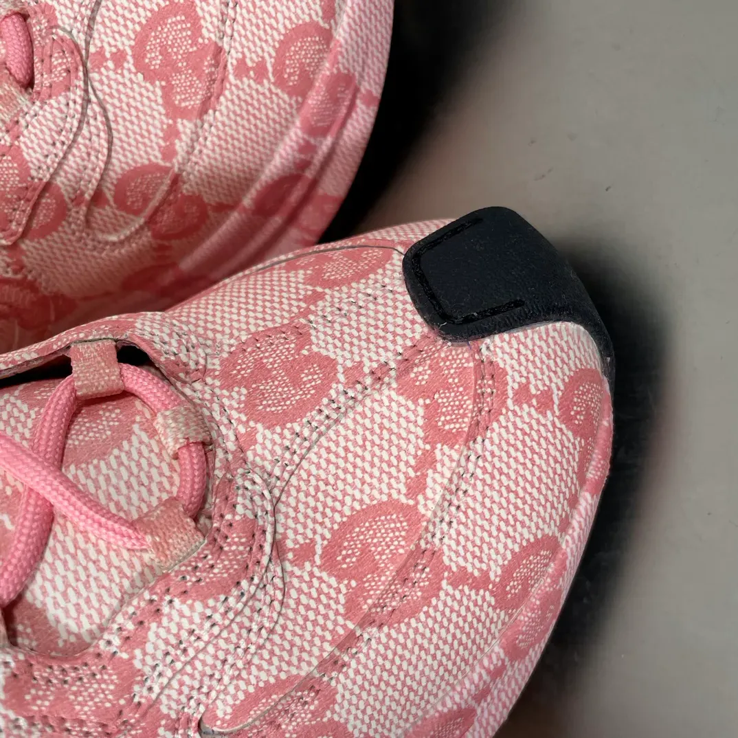 Кроссовки Женские Gucci 573254