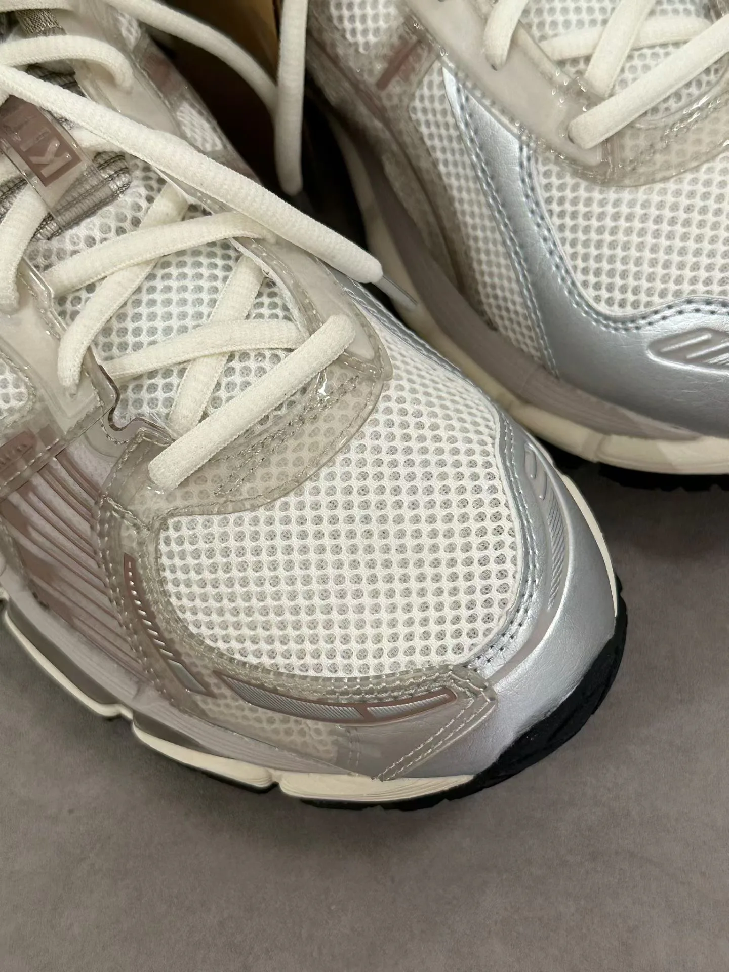 Кроссовки Женские Asics 17065412