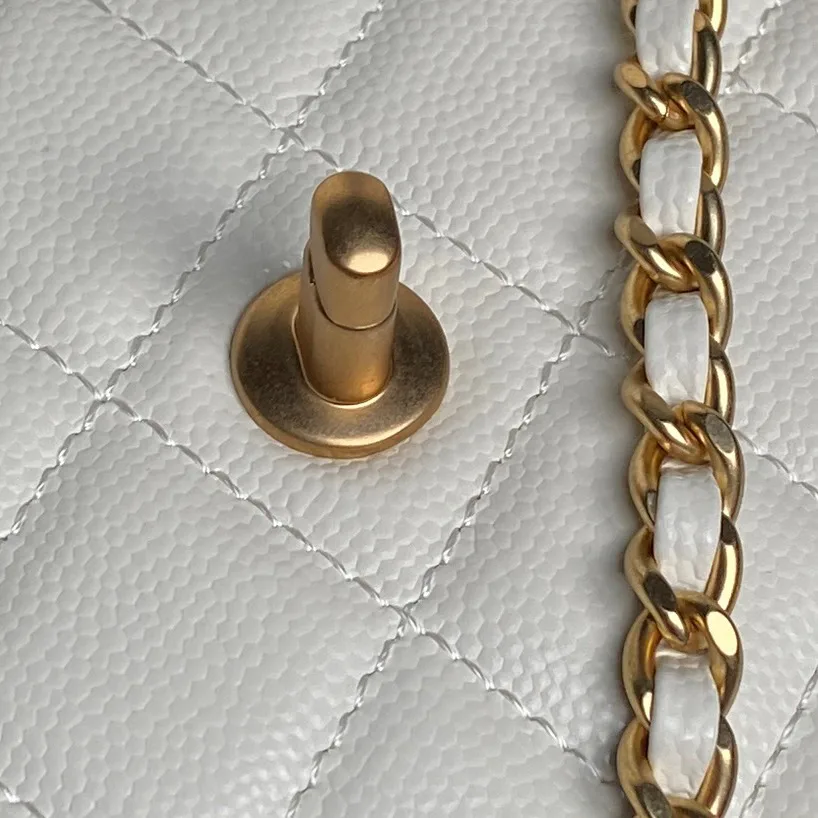 Классические Сумки Женские Chanel 18000294