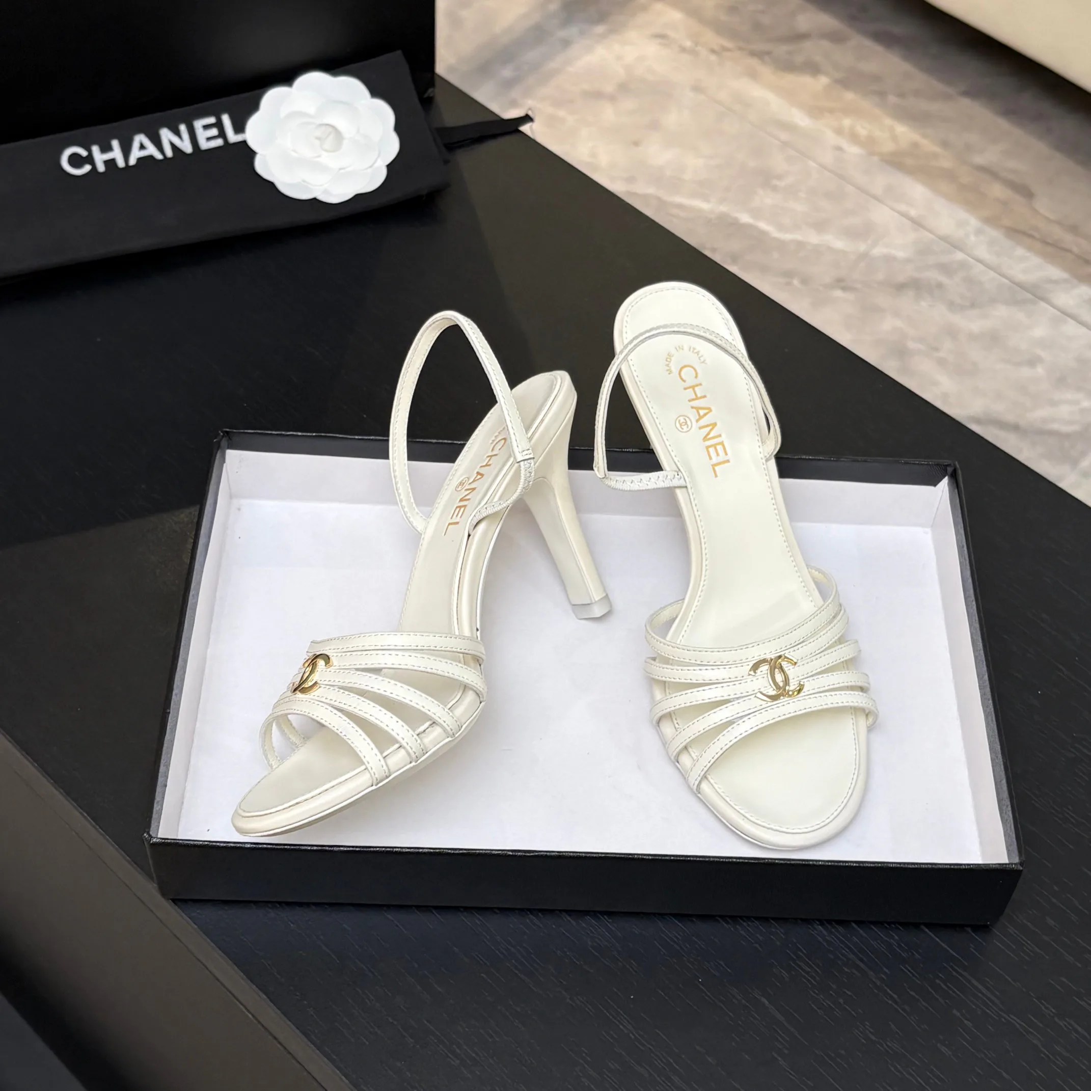 Босоножки Женские Chanel 16932183