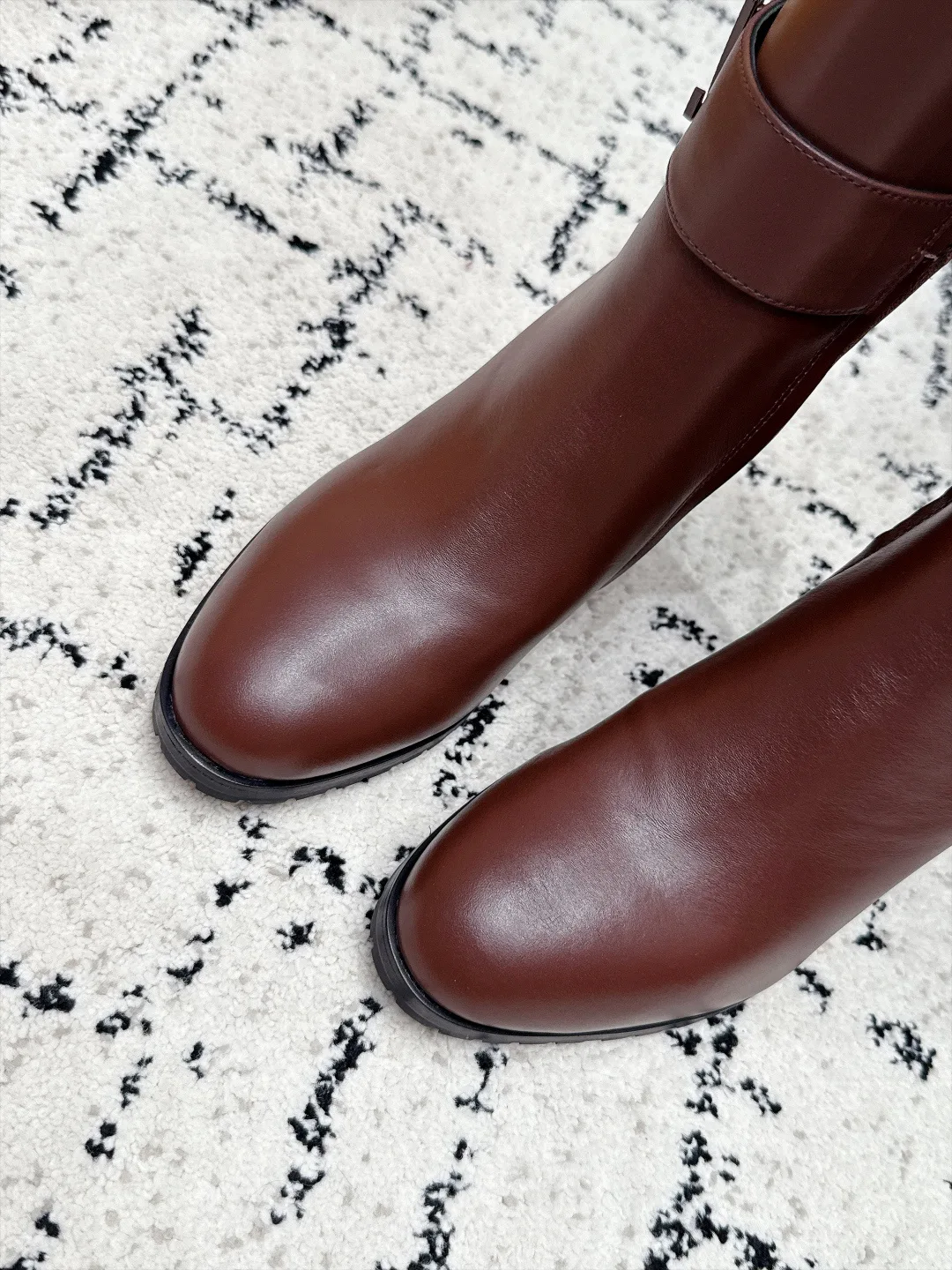 Сапоги Женские Louis Vuitton 18125190