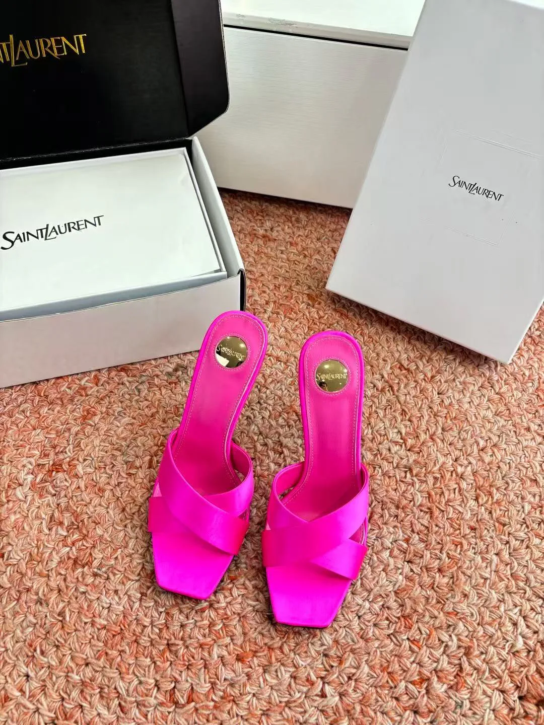 Босоножки Женские Saint Laurent 11660251