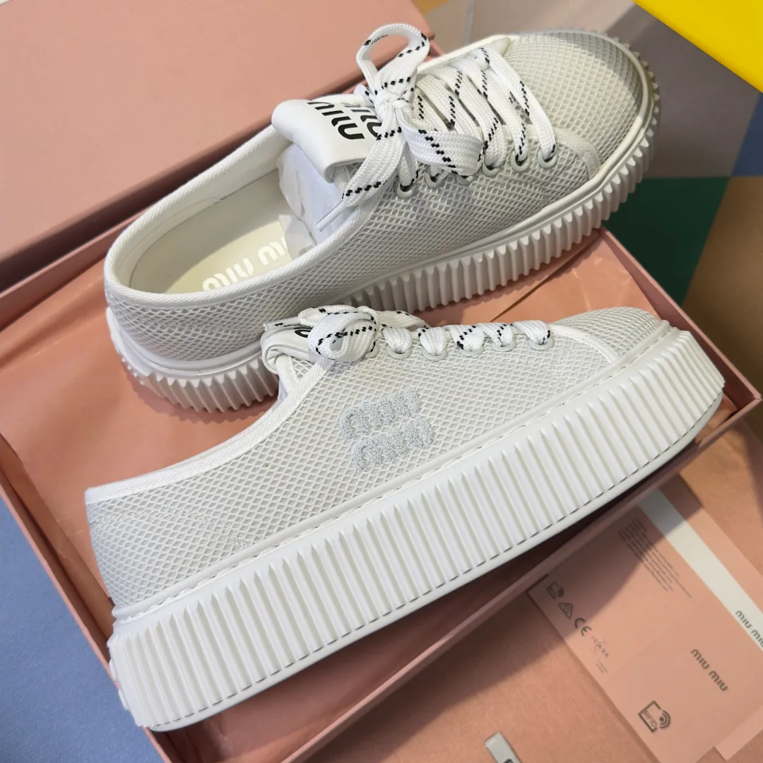 Кроссовки Женские Miu Miu 12641184