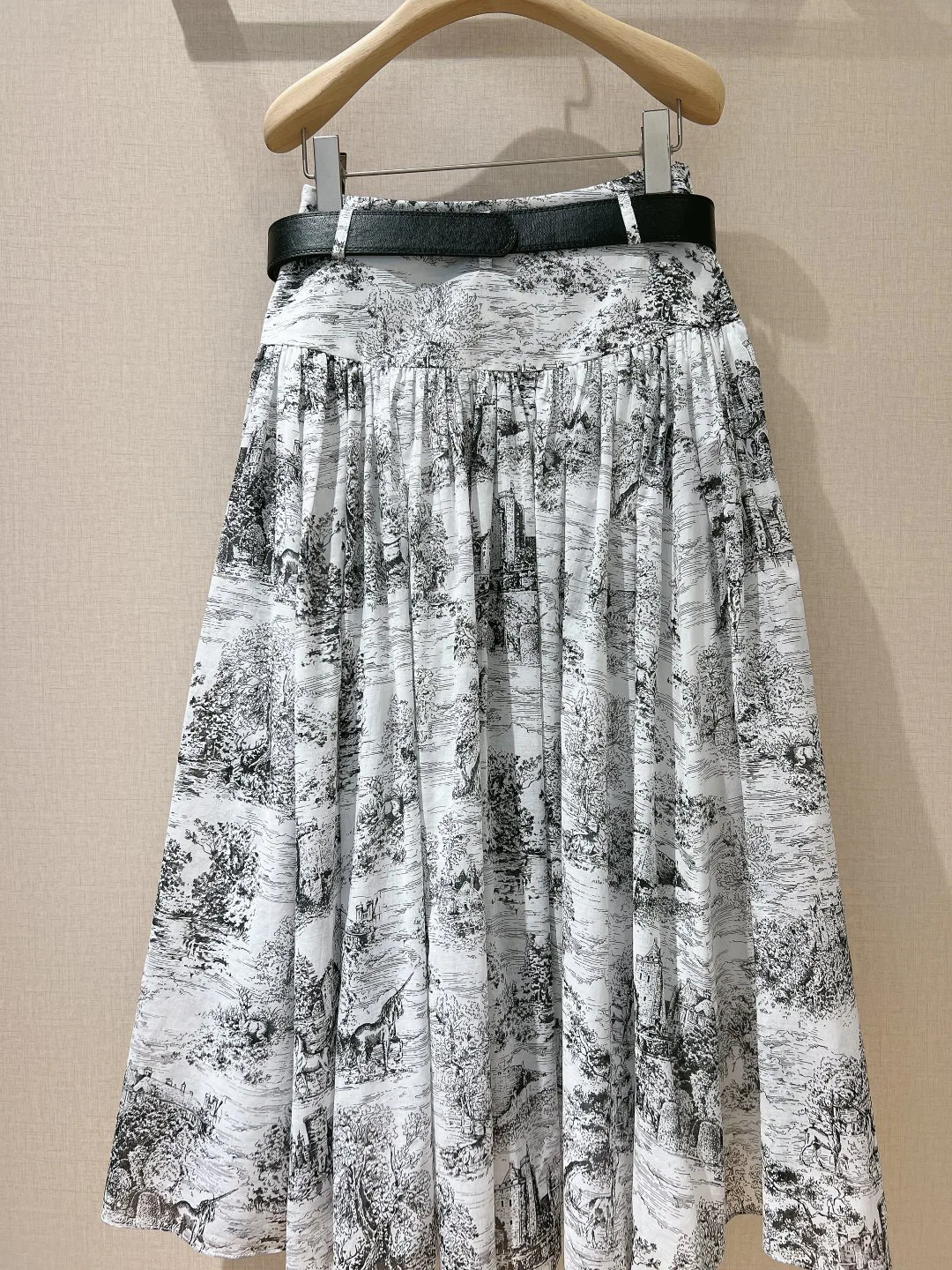 Юбки Женские Christian Dior 17290312