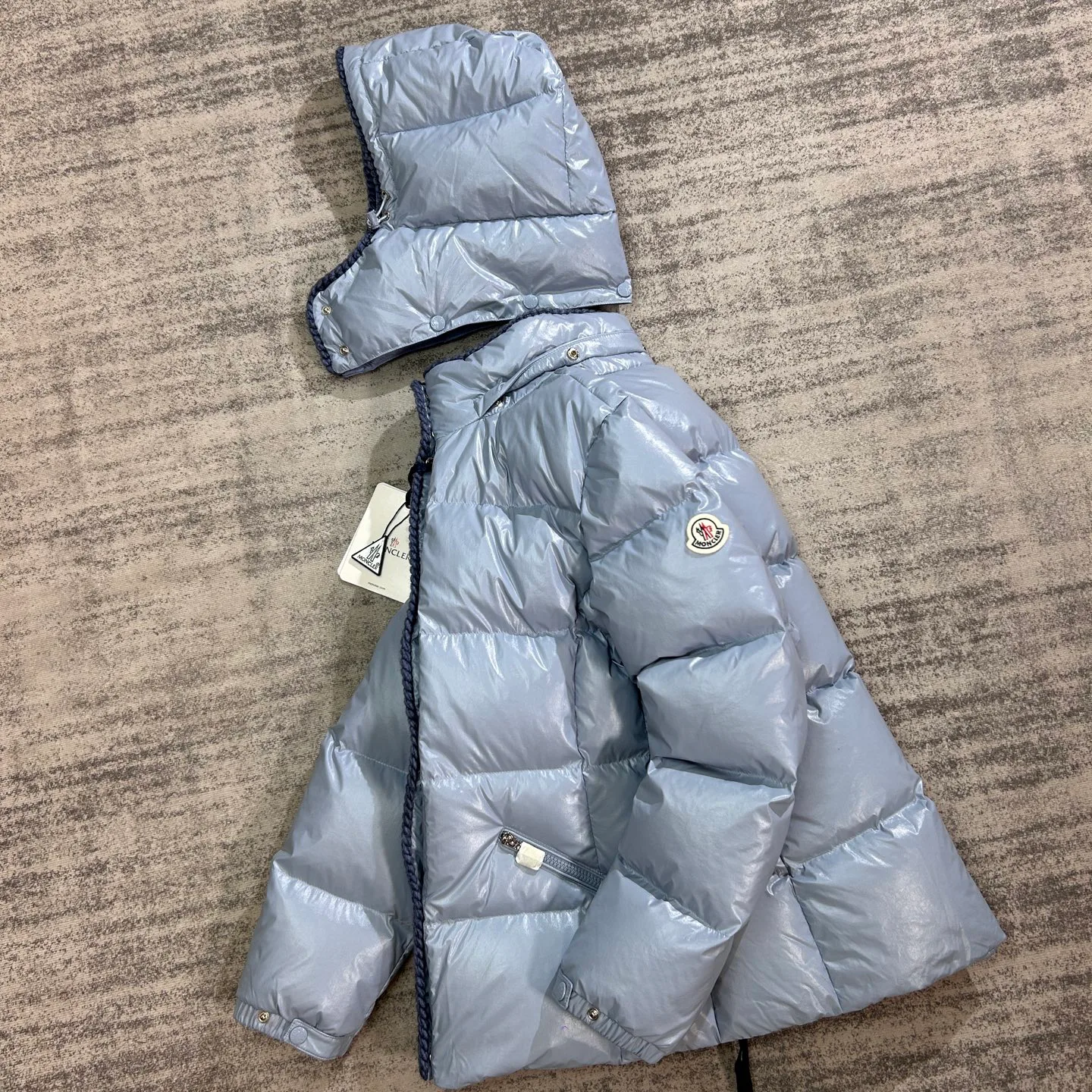 Куртки И Пуховики Женские Moncler 18134540