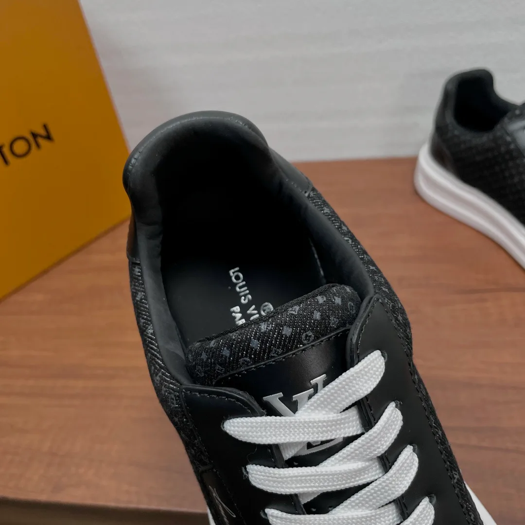 Кроссовки Мужские Louis Vuitton 18000613