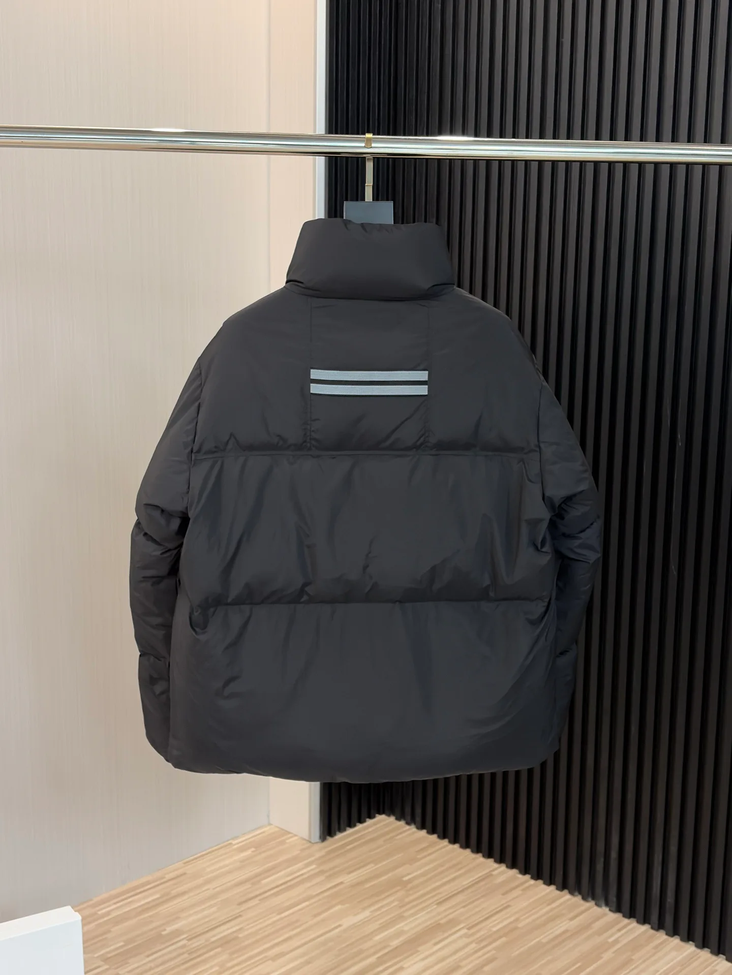 Куртки И Пуховики Женские Canada Goose 18391747
