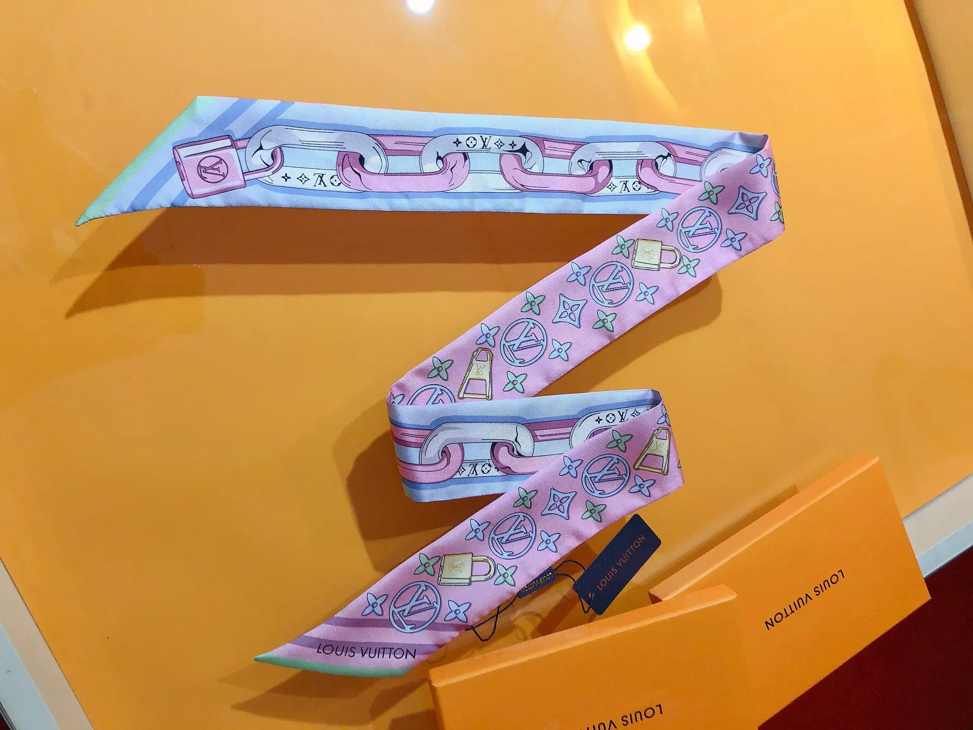 Платки Louis Vuitton 5445798