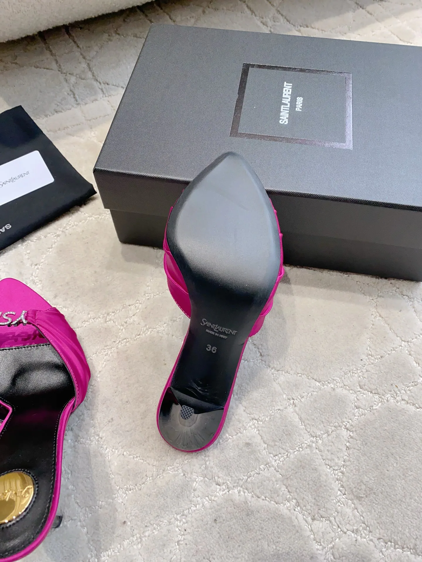 Босоножки Женские Saint Laurent 13332001