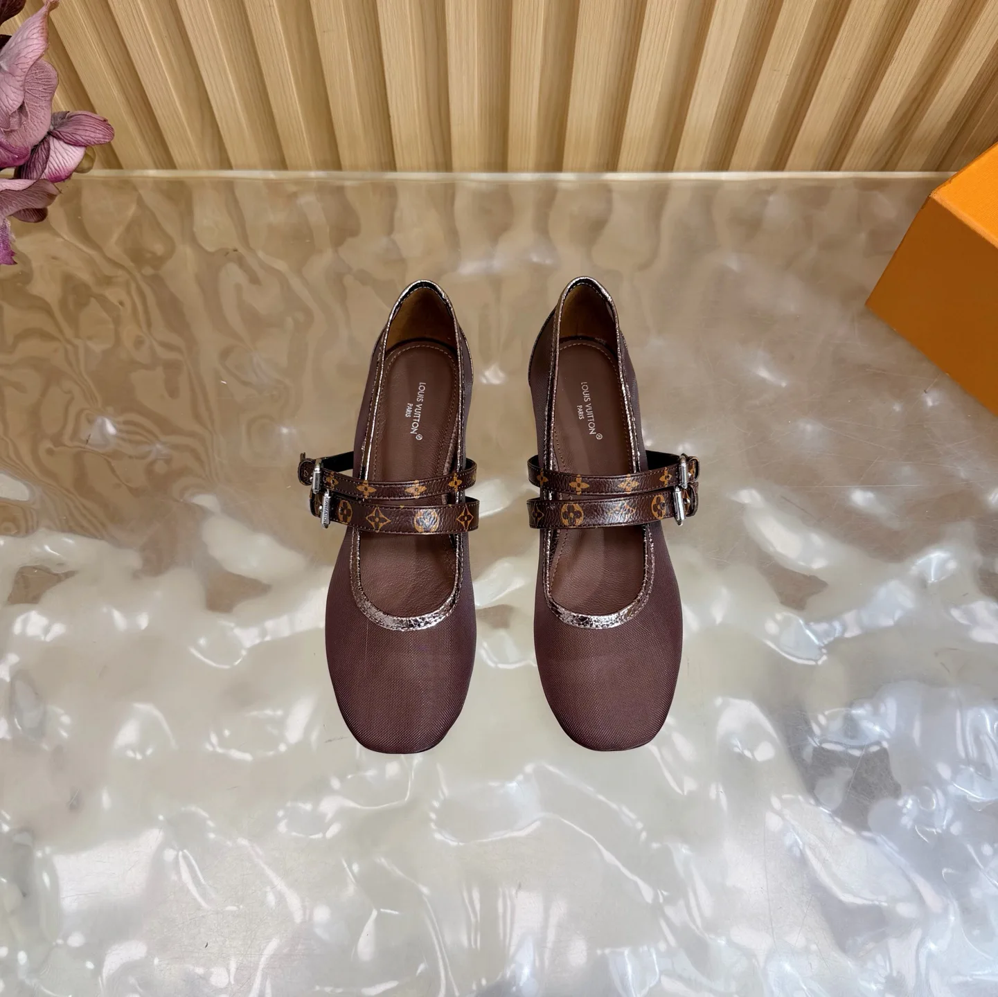 Туфли Женские Louis Vuitton 13542404