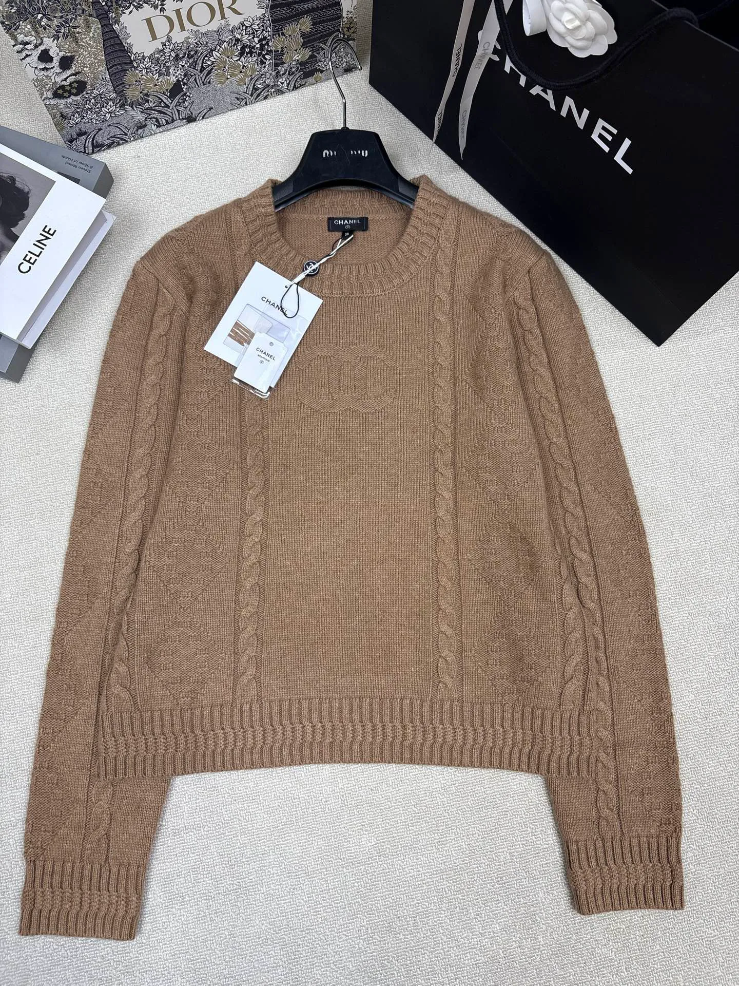 Джемперы И Свитеры Женские Chanel 17048943