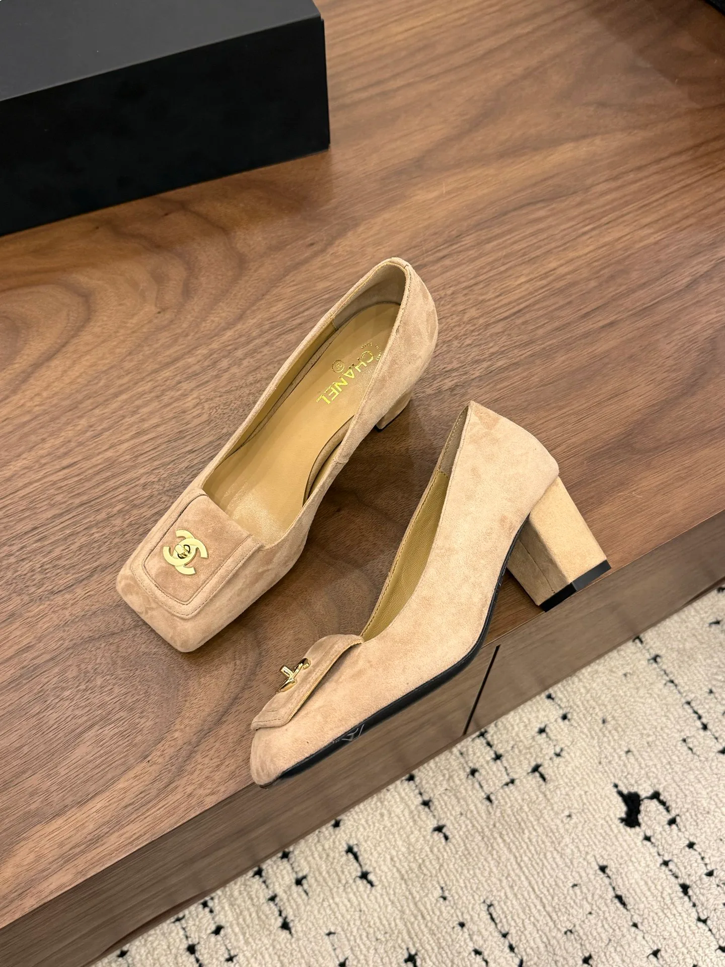 Туфли Женские Chanel 13230795