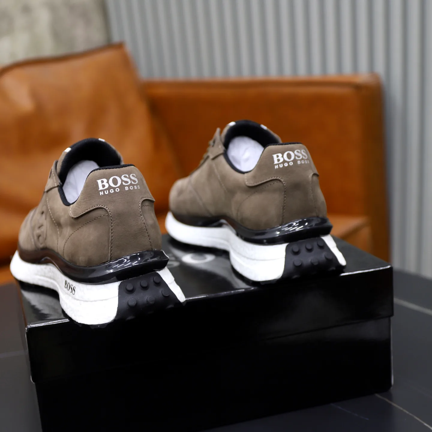 Кроссовки Мужские Hugo Boss 183911