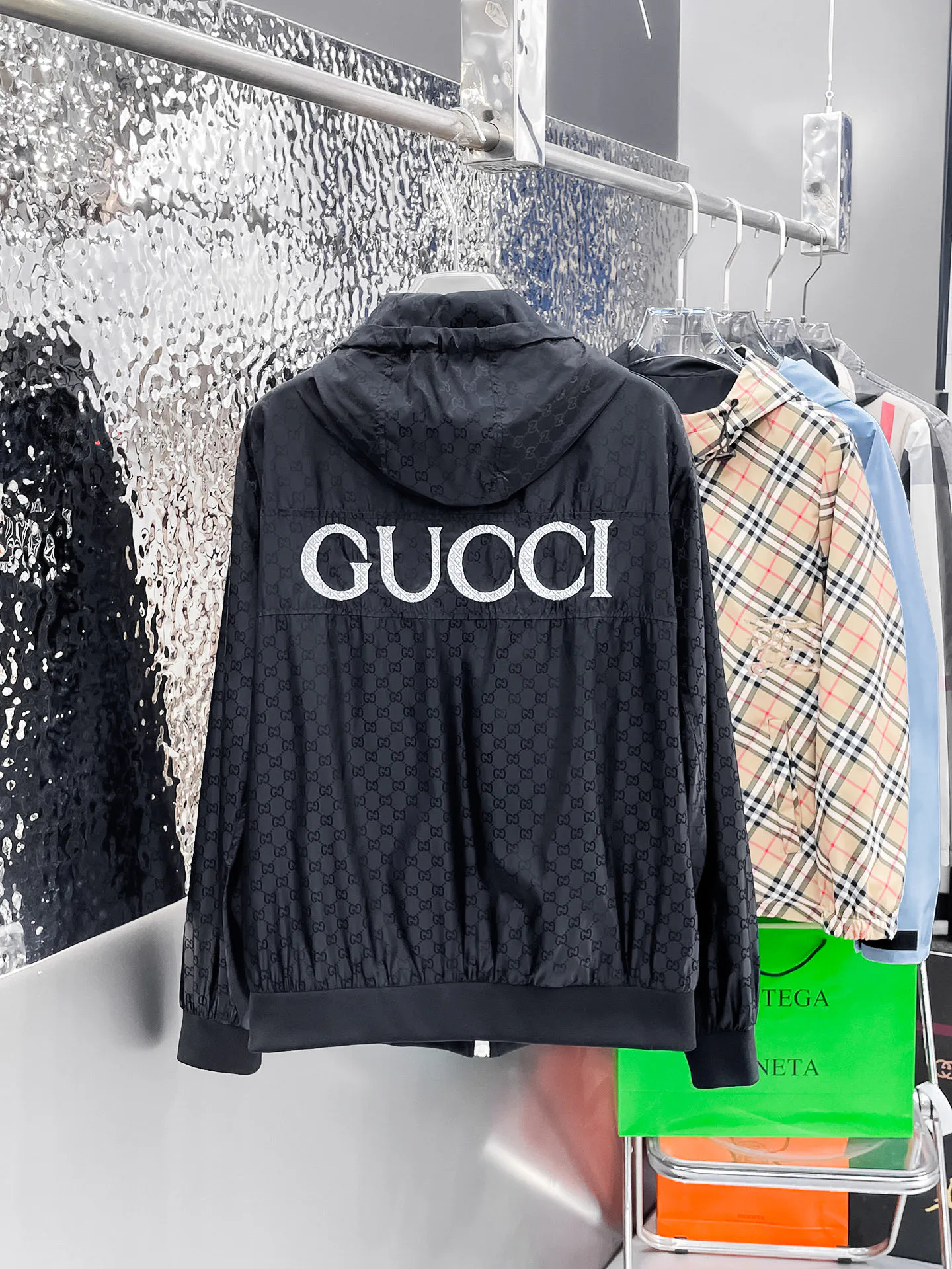 Куртки И Пуховики Мужские Gucci 9352356