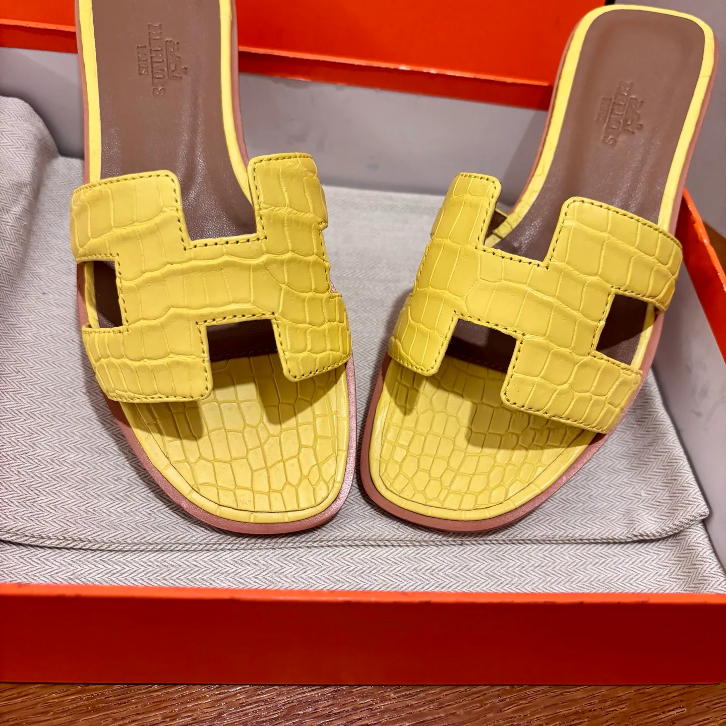 Шлепанцы Женские Hermes 4503983