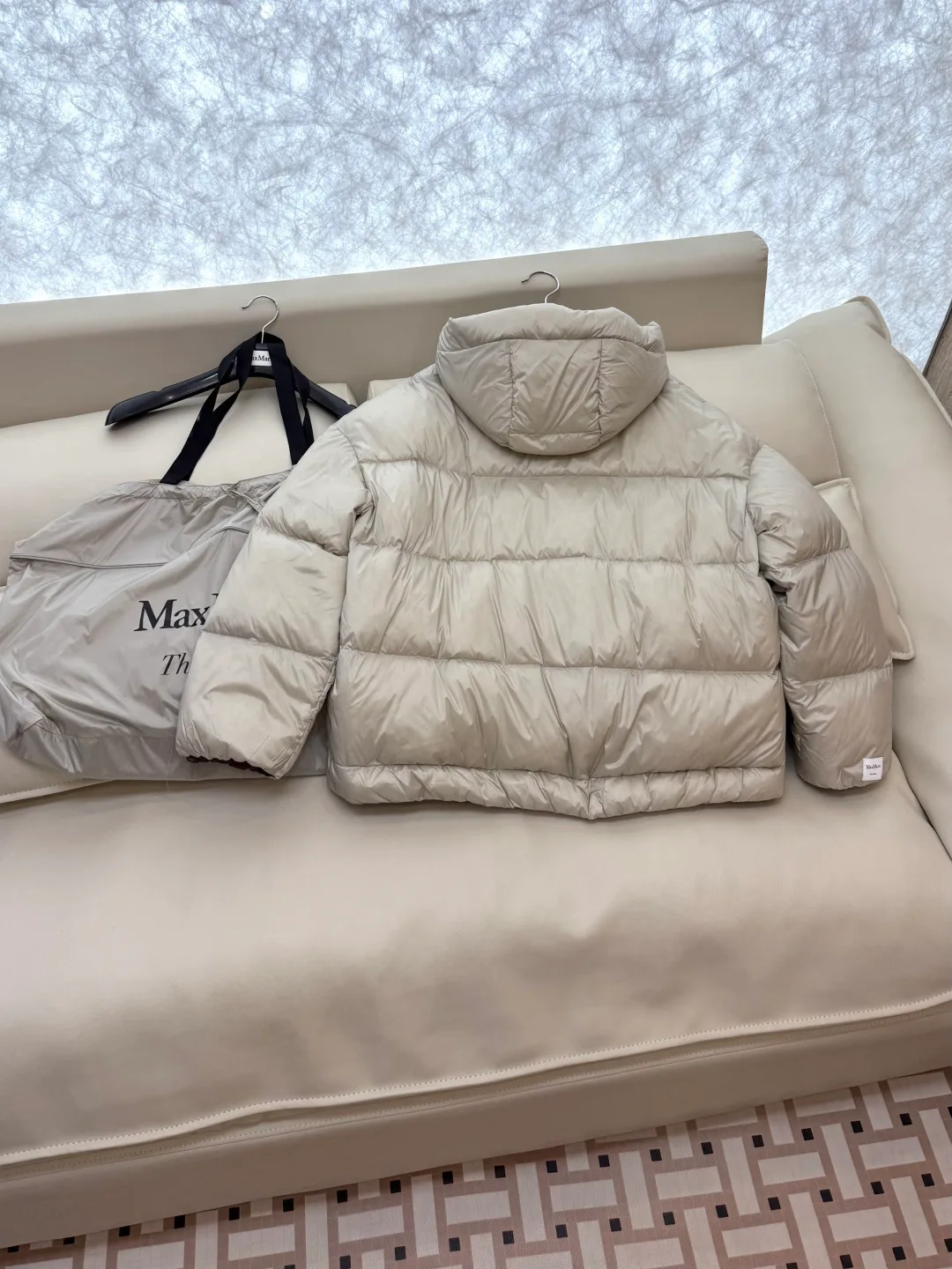 Куртки И Пуховики Женские Max Mara 18983595