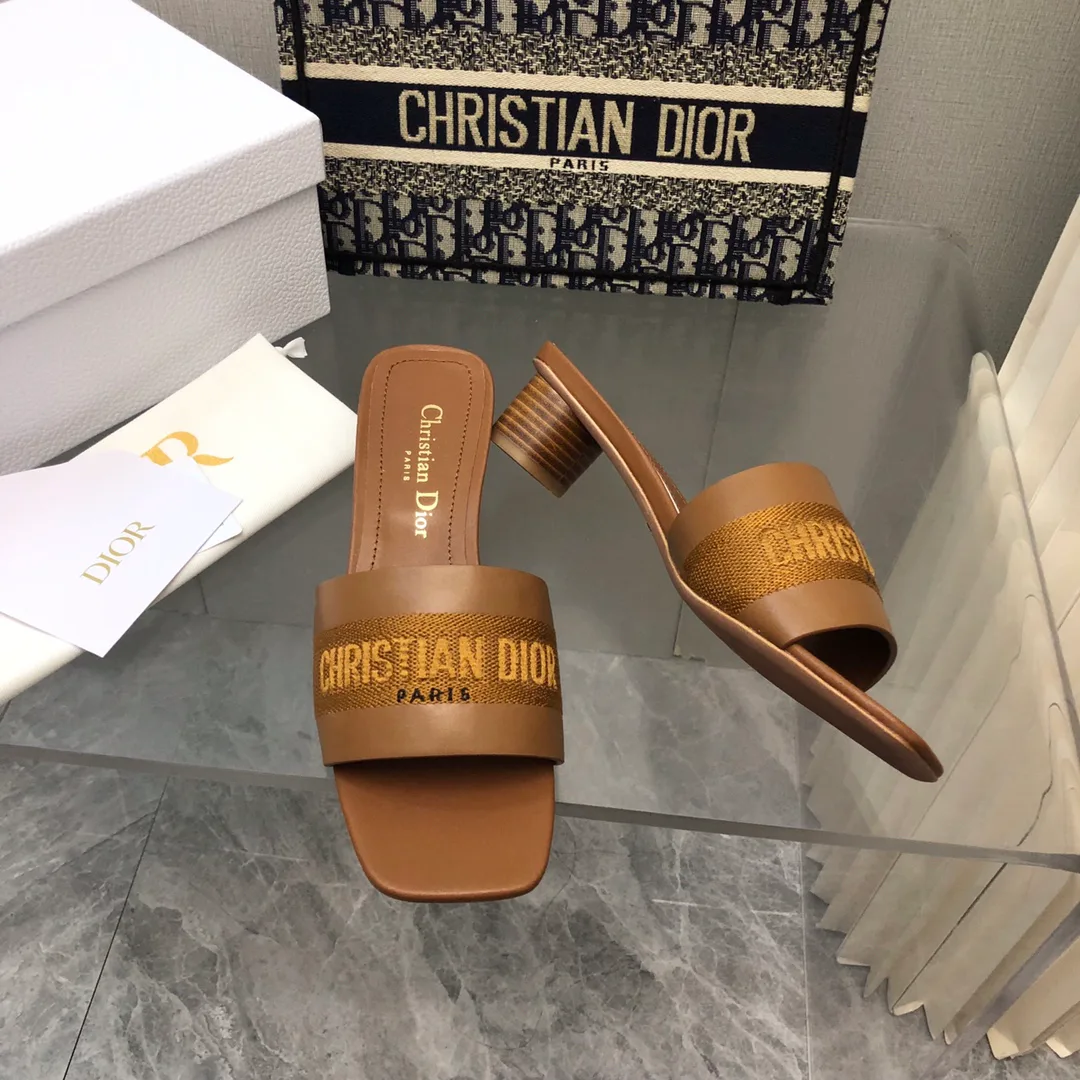 Босоножки Женские Christian Dior 18633977