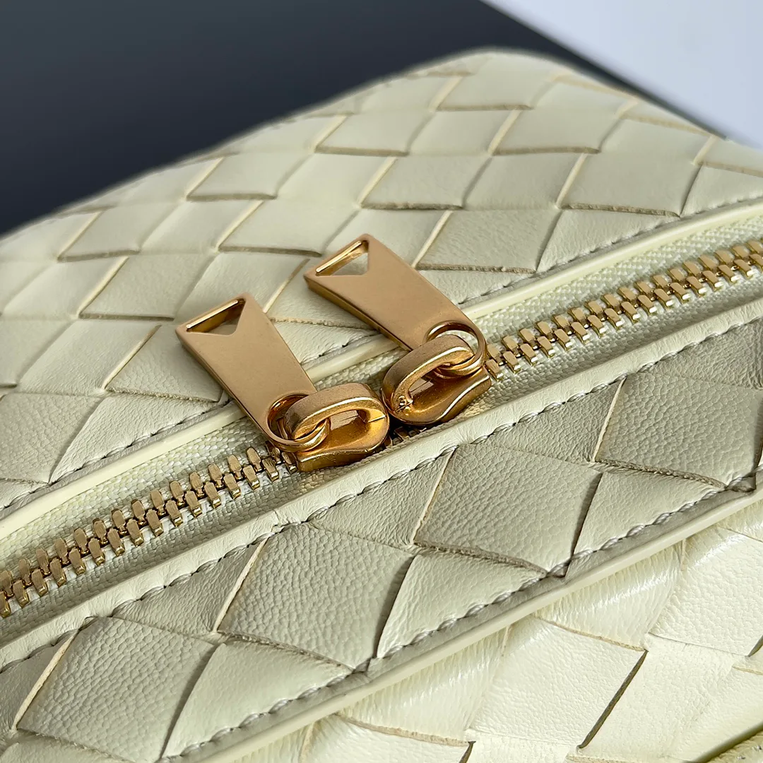 Классические Сумки Женские Bottega Veneta 17825283