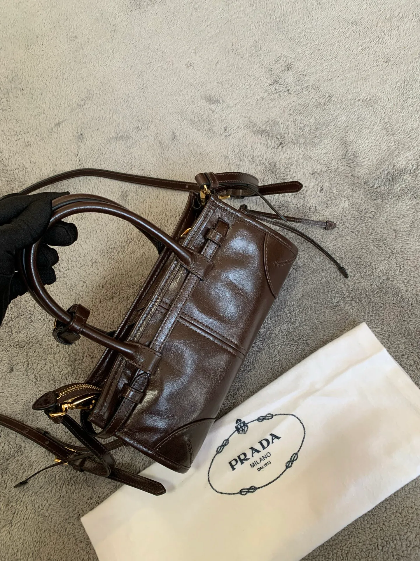 Классические Сумки Женские Prada 11910644