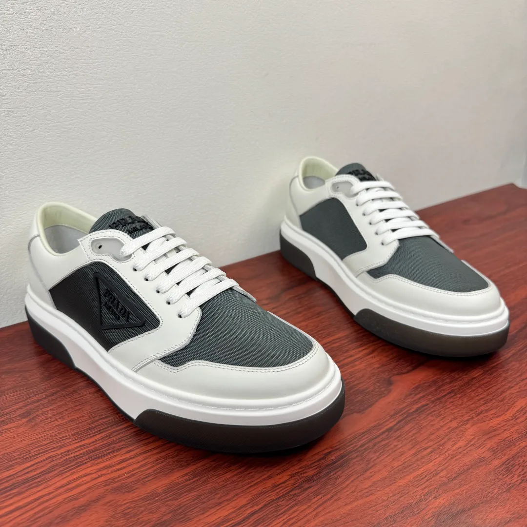 Кроссовки Мужские Prada 12722681