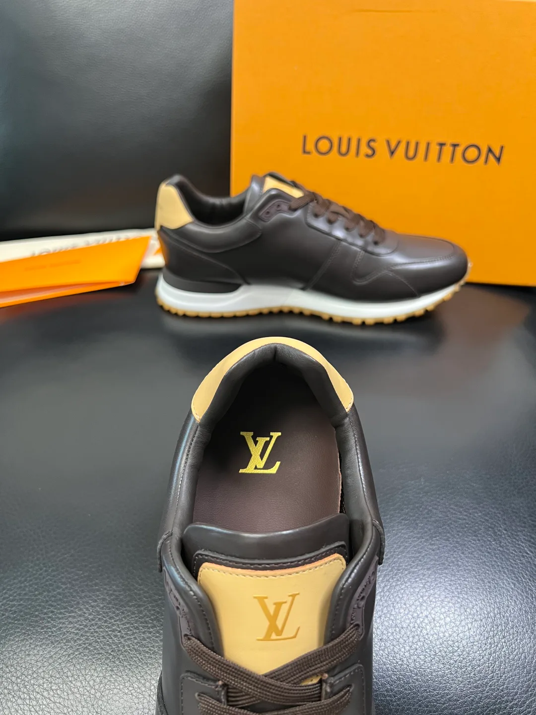 Кроссовки Мужские Louis Vuitton 1498266