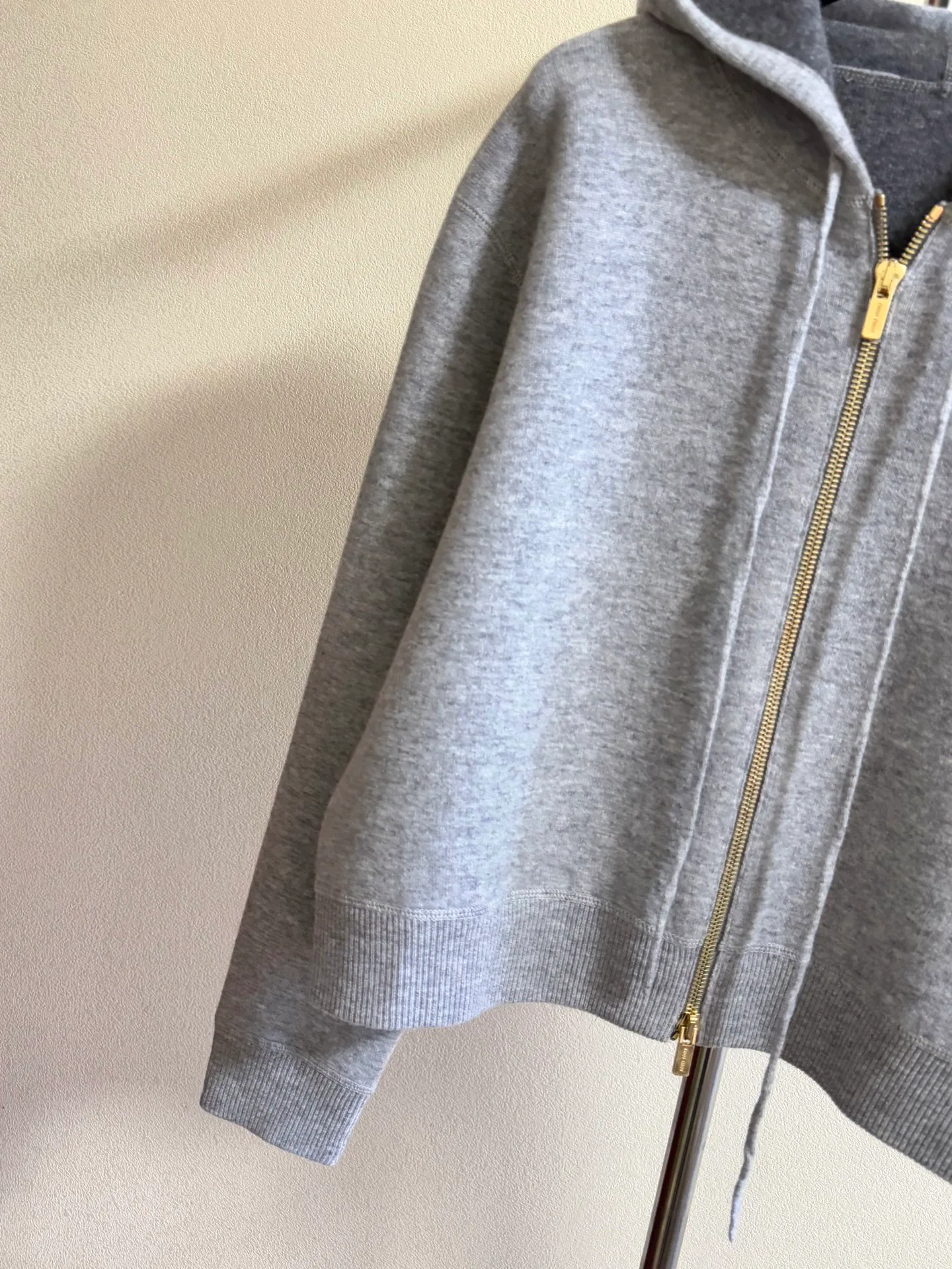 Свитшоты И Худи Женские Miu Miu 433079