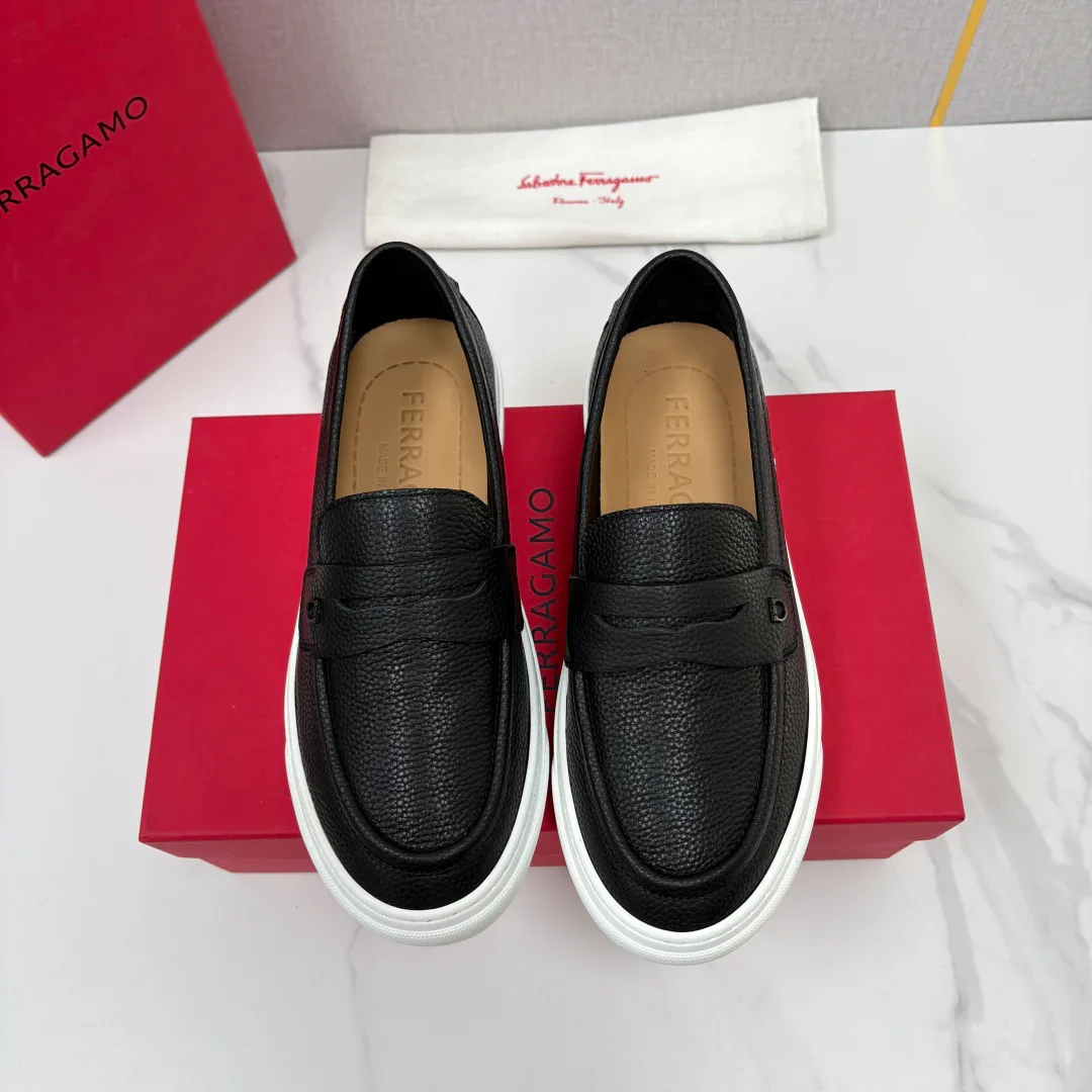 Лоферы И Мокасины Женские Salvatore Ferragamo 17936407