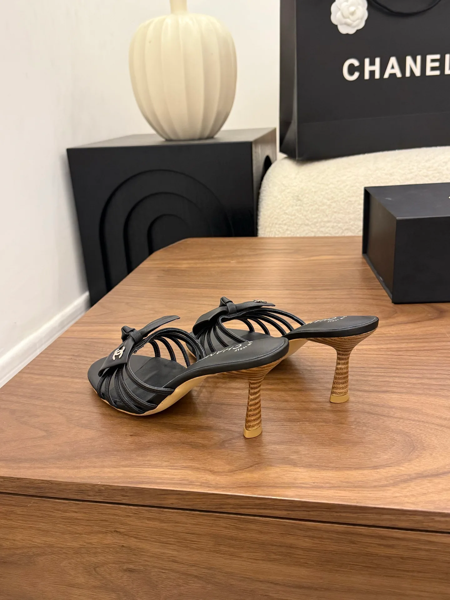 Босоножки Женские Chanel 13256874