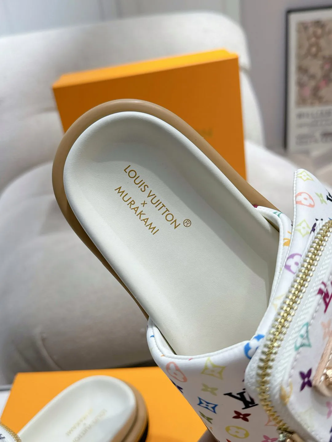 Шлепанцы Женские Louis Vuitton 10784