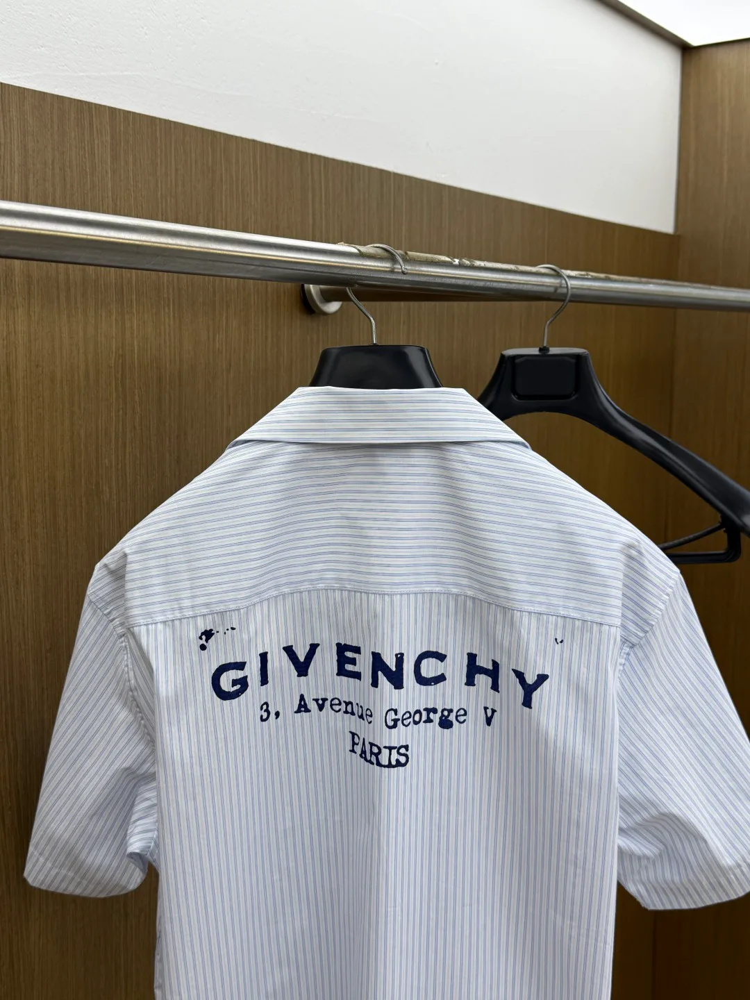 Рубашки Мужские Givenchy 18699206