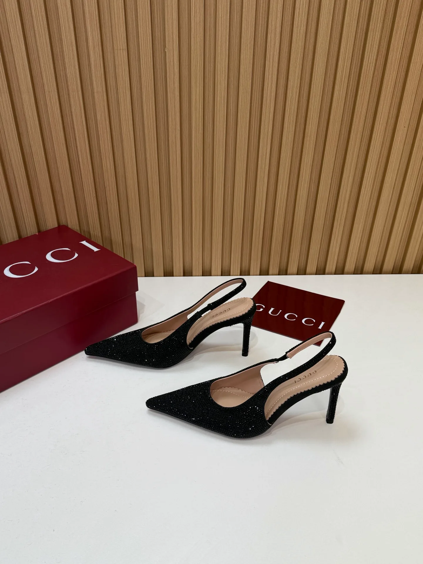 Туфли Женские Gucci 18676787