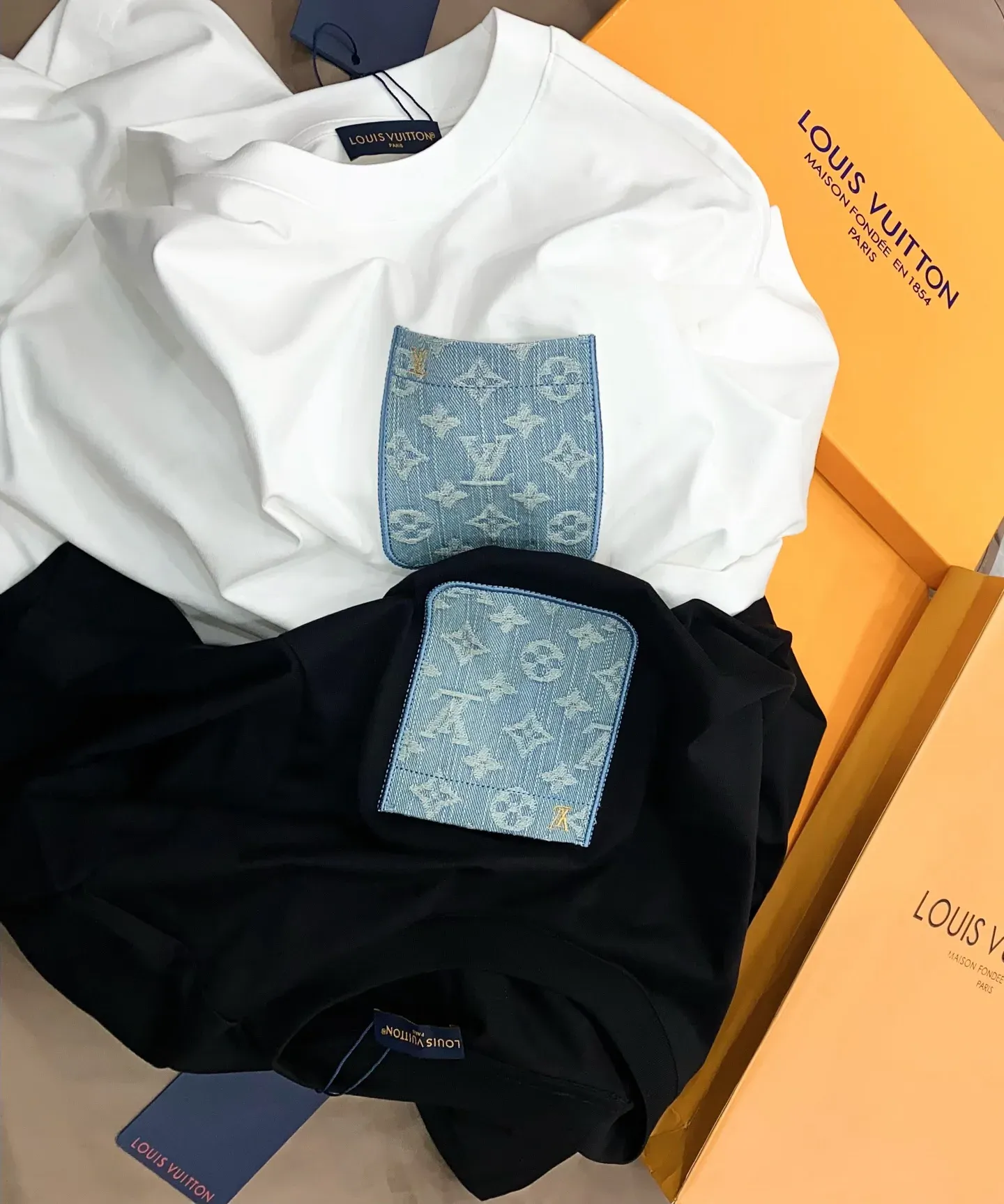 Футболки Женские Louis Vuitton 4380402