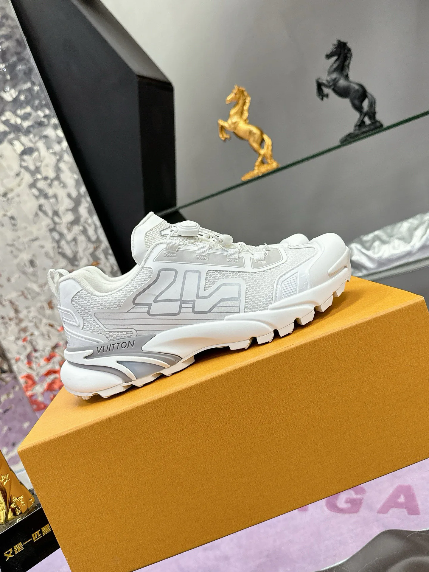 Кроссовки Мужские Louis Vuitton 841706