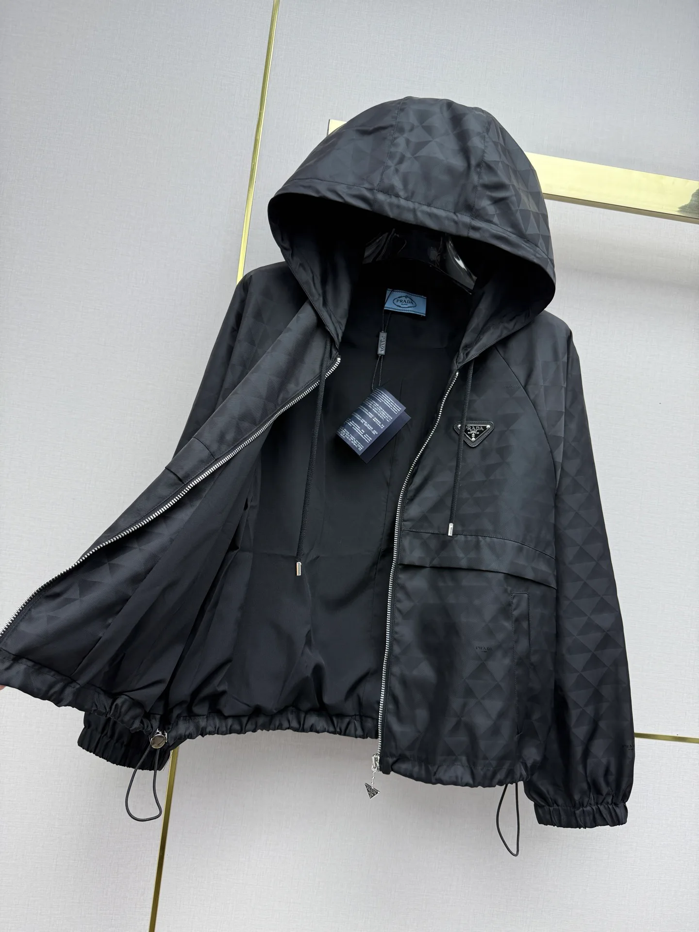 Куртки И Пуховики Женские Prada 9882417