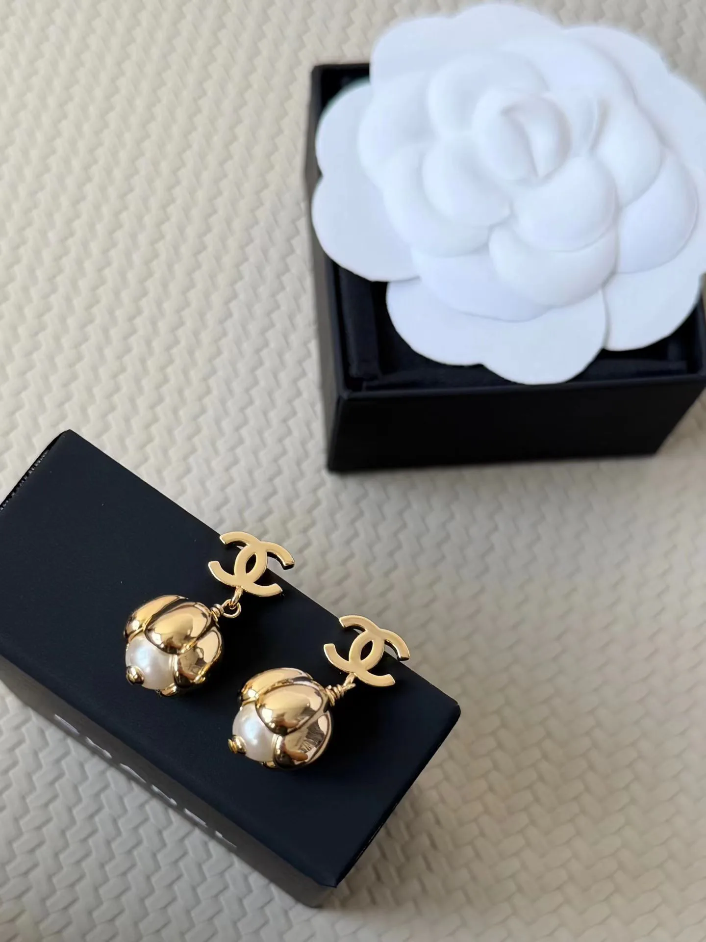 Бижутерия Chanel 18122776