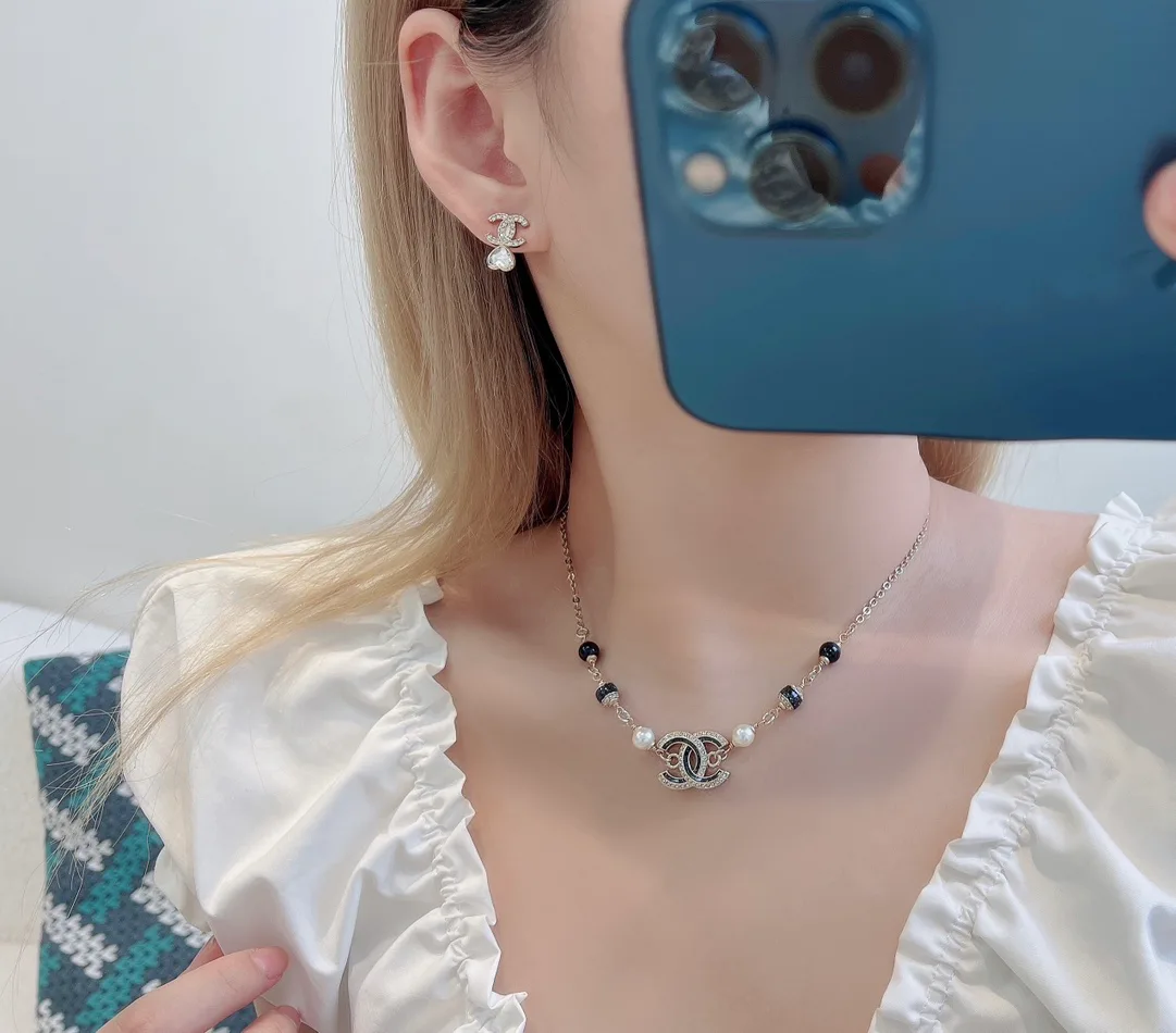 Бижутерия Chanel 99365