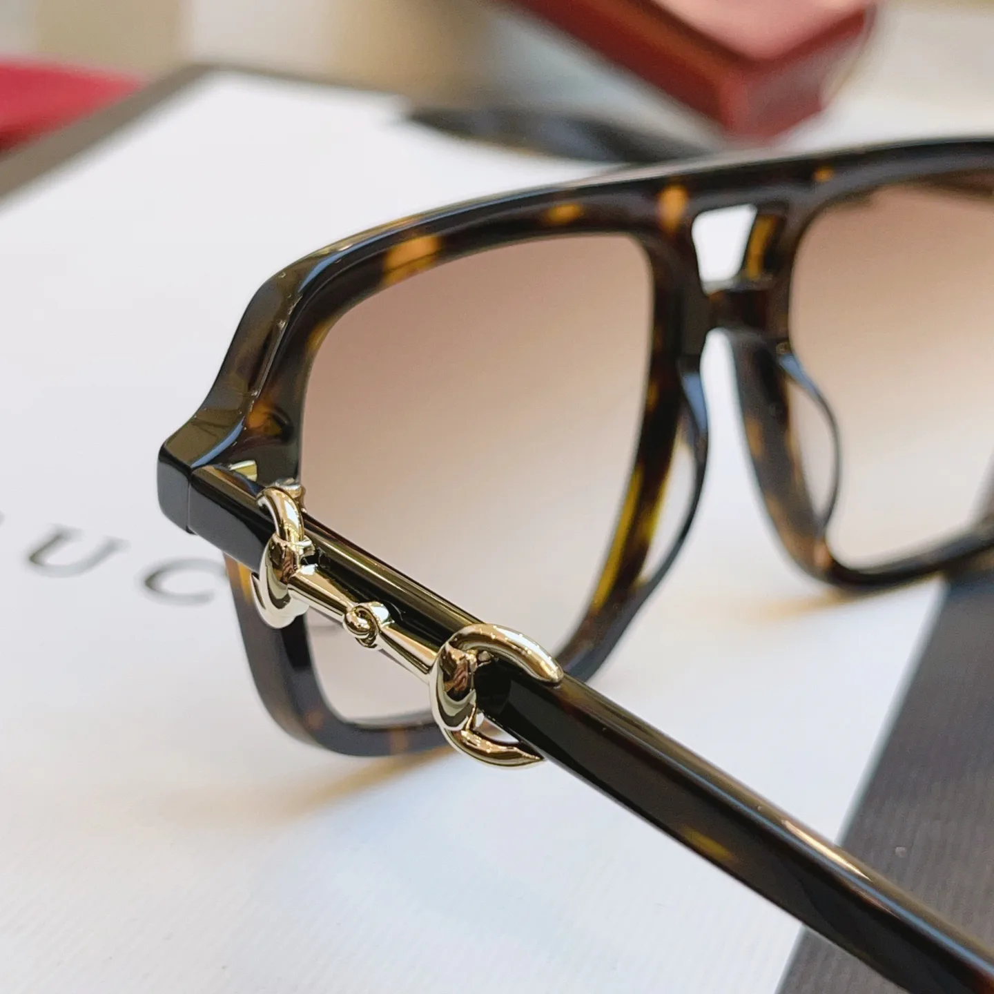 Очки Gucci 11432757