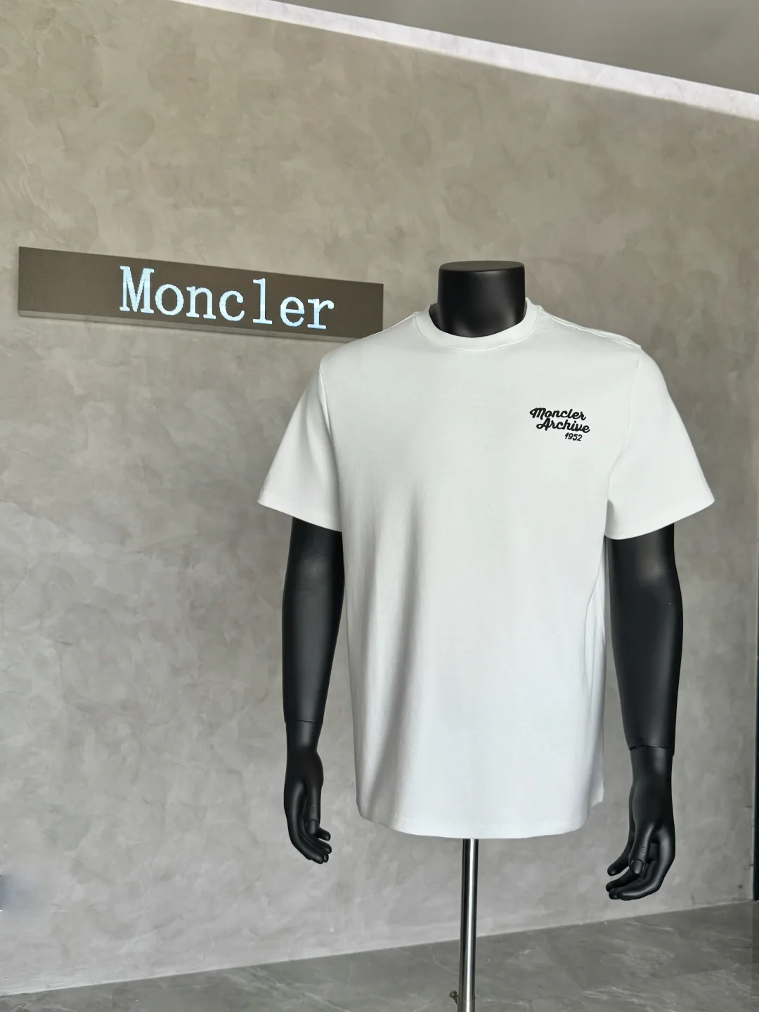 Футболки Мужские Moncler 1880174