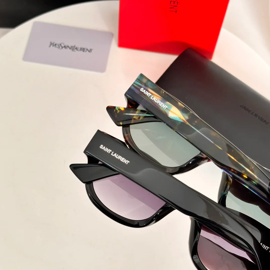 Очки Saint Laurent 85249