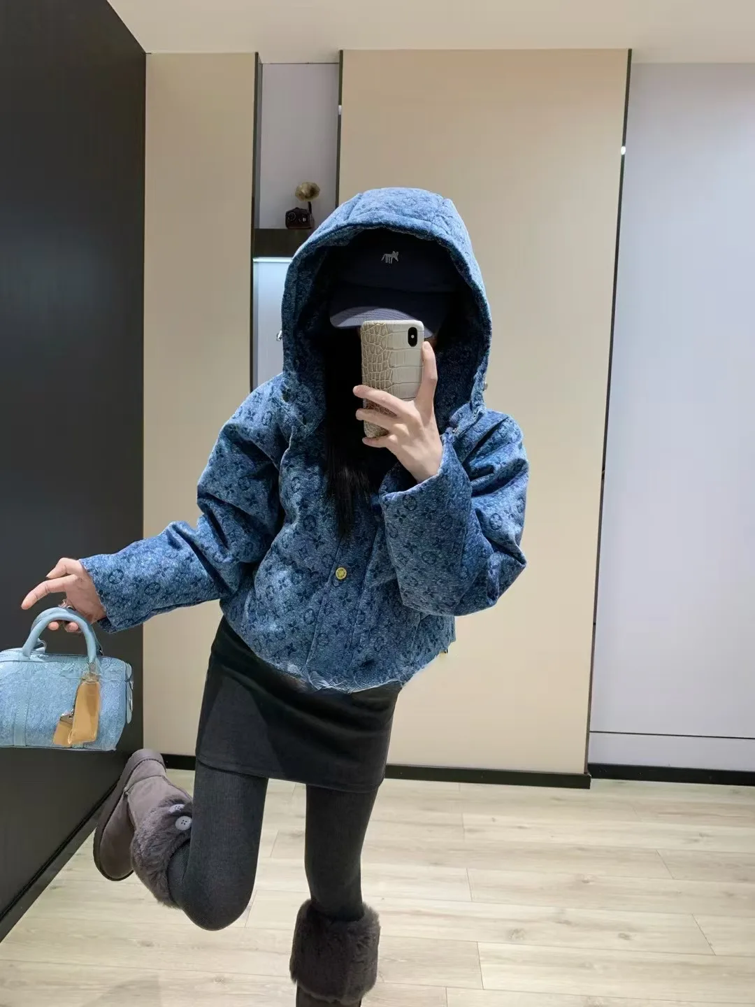 Куртки И Пуховики Женские Louis Vuitton 476473