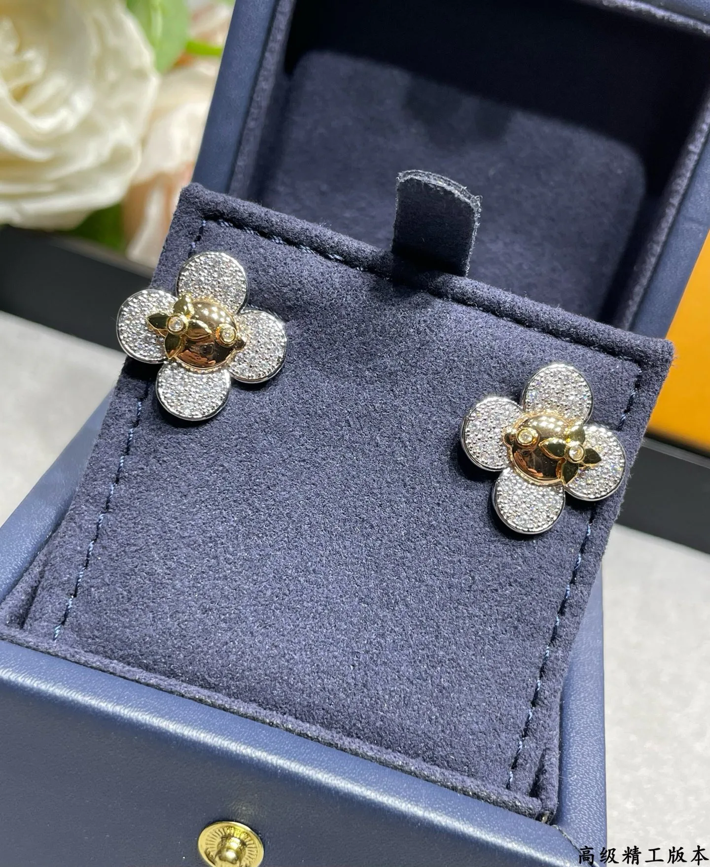 Бижутерия Louis Vuitton 17850270