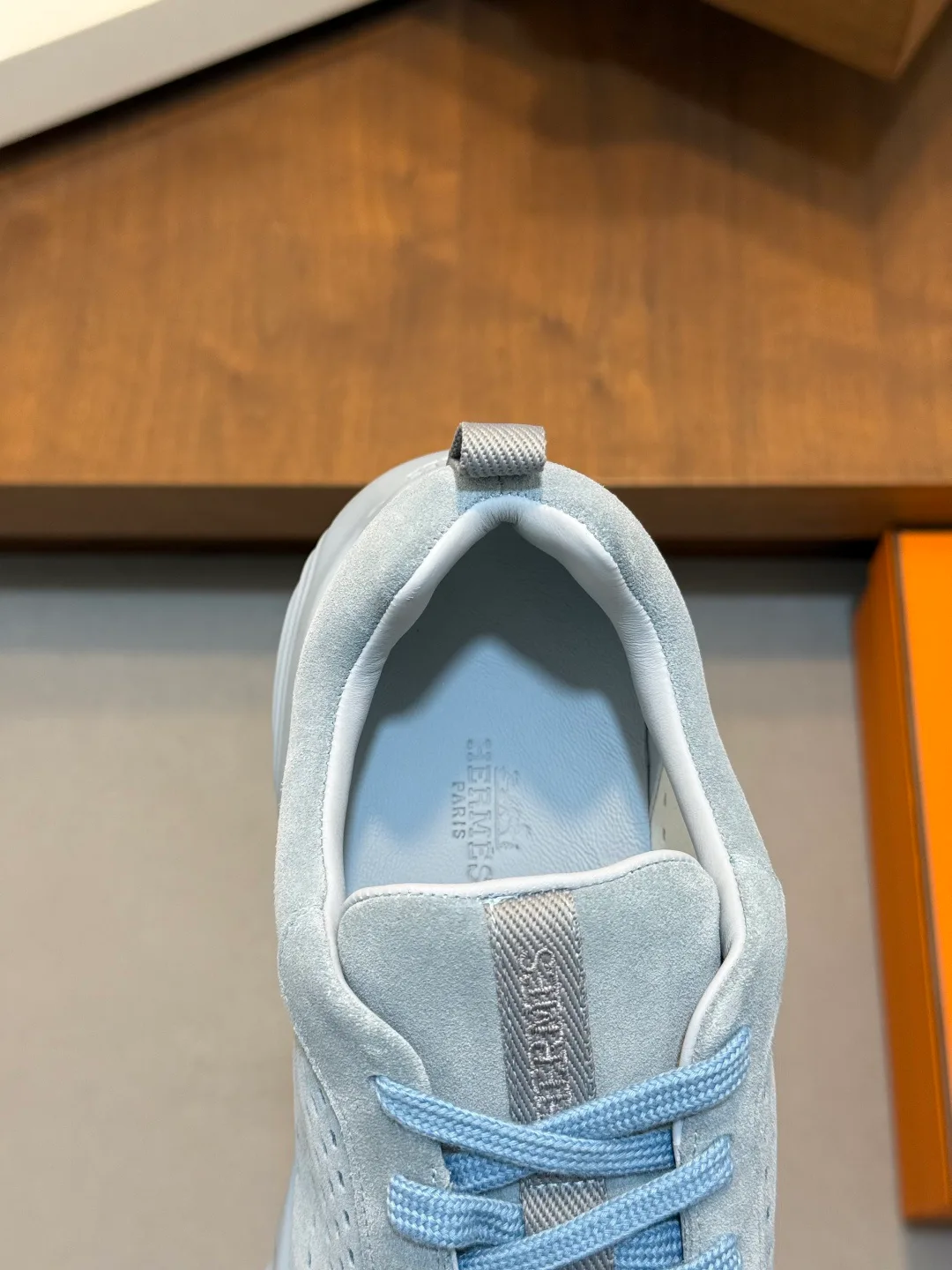 Кроссовки Мужские Hermes 18118876