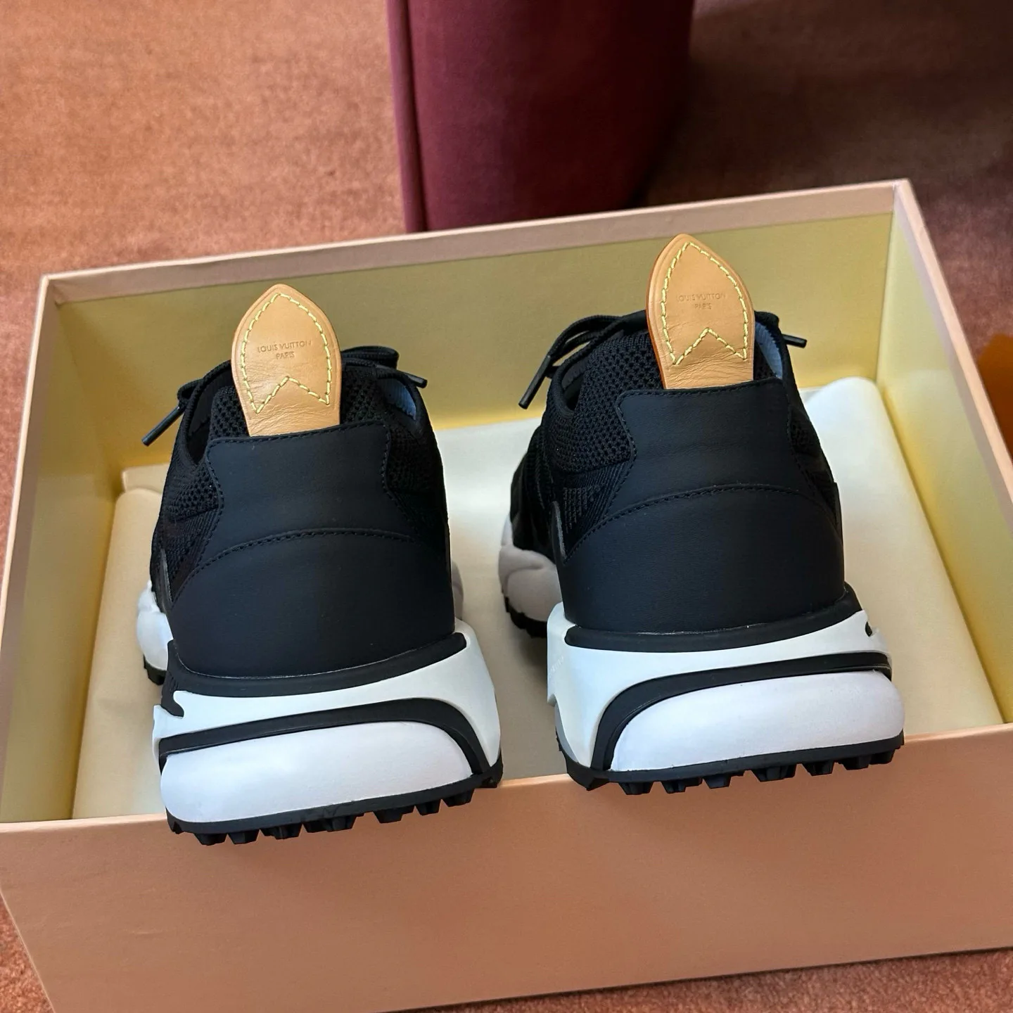 Кроссовки Женские Louis Vuitton 591628