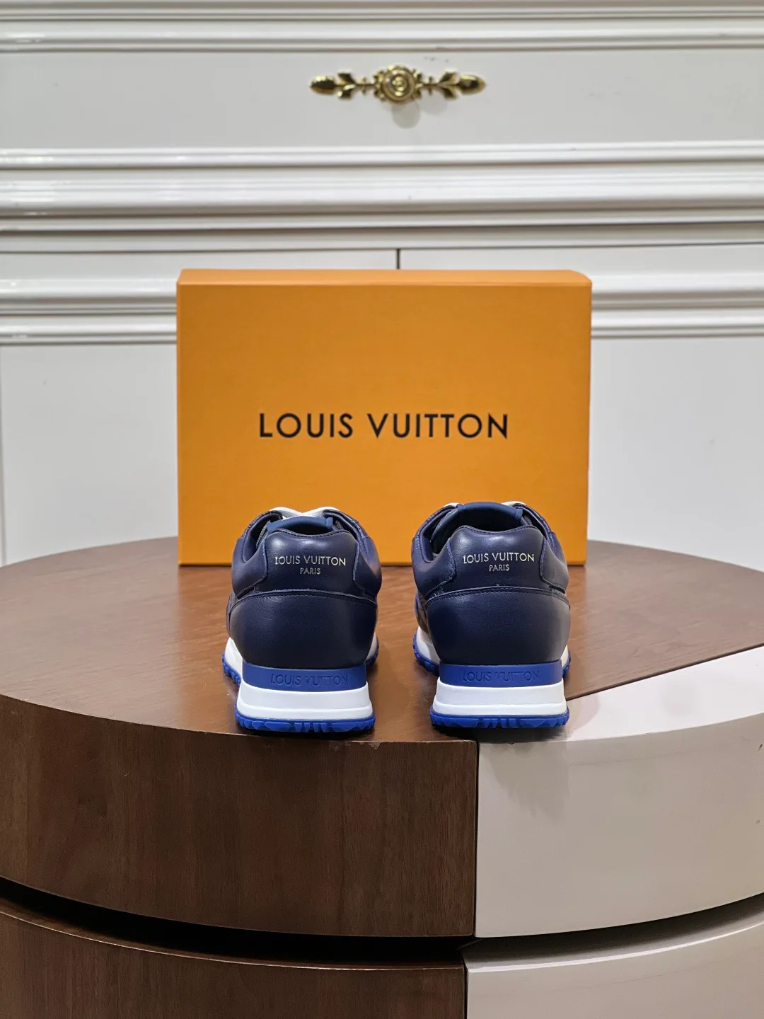 Кроссовки Мужские Louis Vuitton 18039347