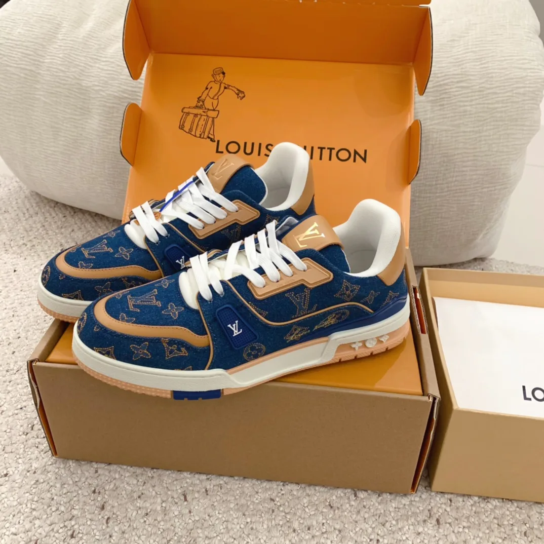 Кроссовки Женские Louis Vuitton 10290634
