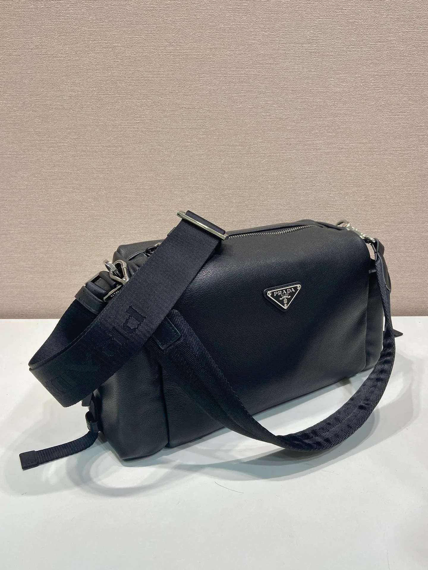 Сумки На Ремне Женские Prada 11682153