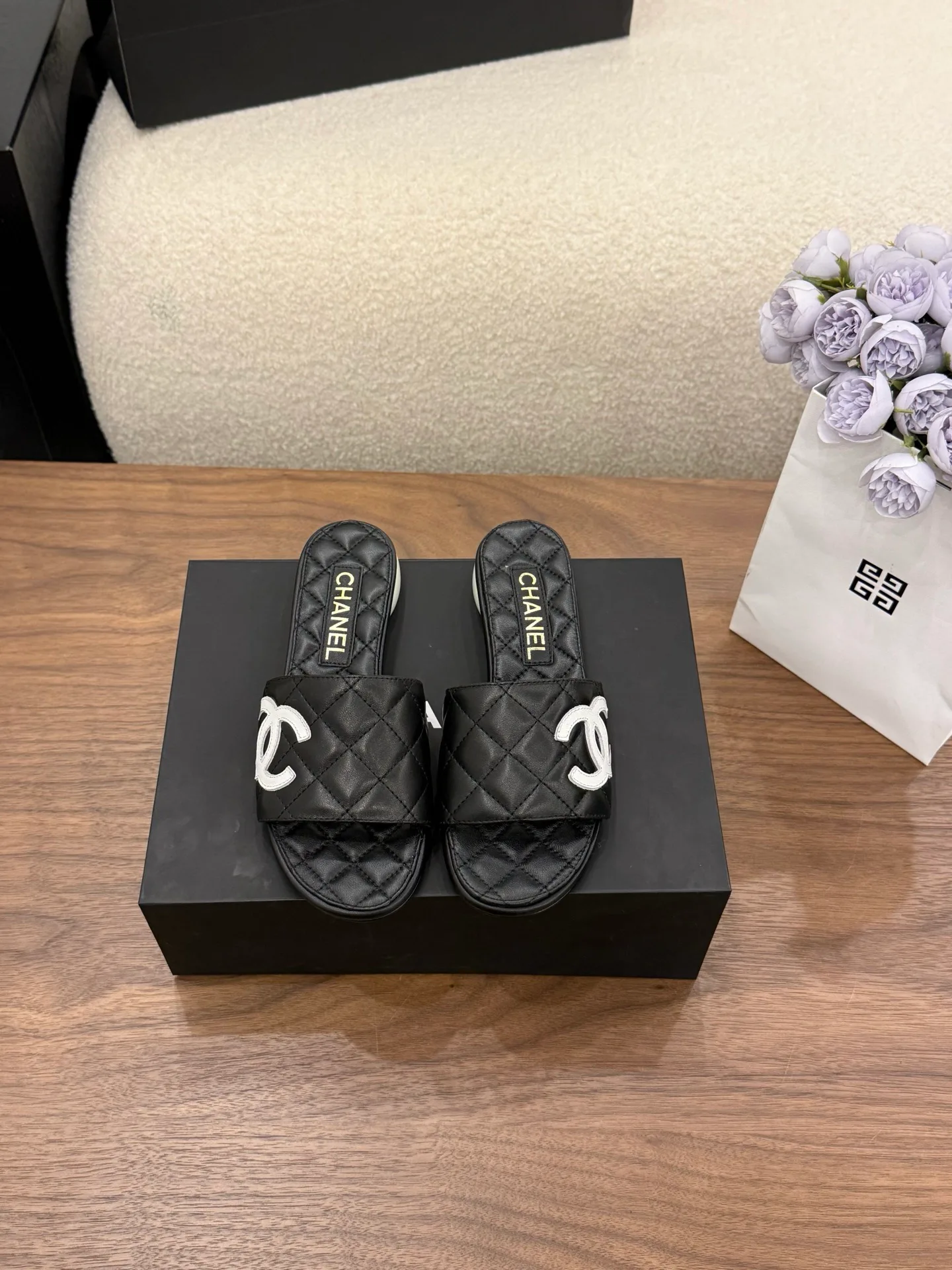 Сандалии Женские Chanel 11559131